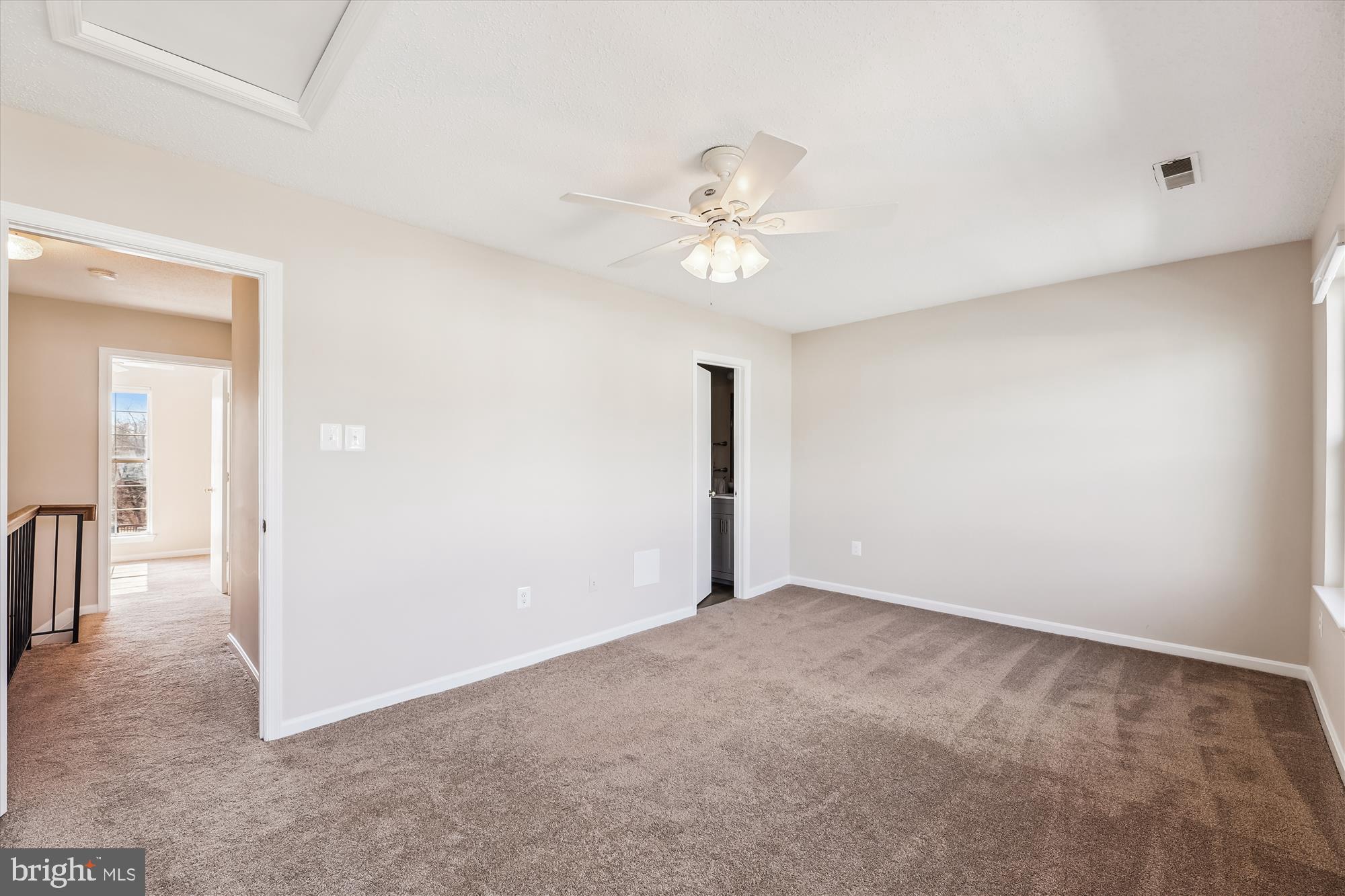 NORTHLAKE - Residential