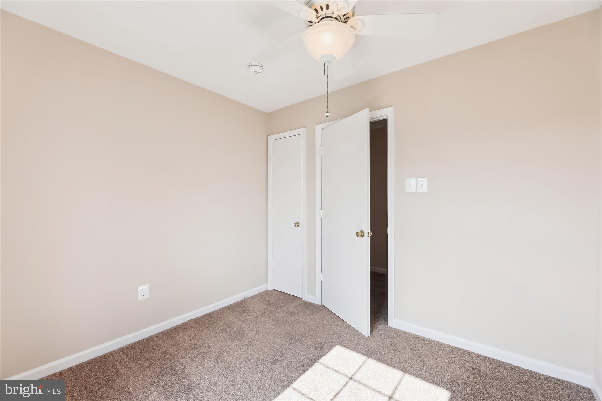 NORTHLAKE - Residential