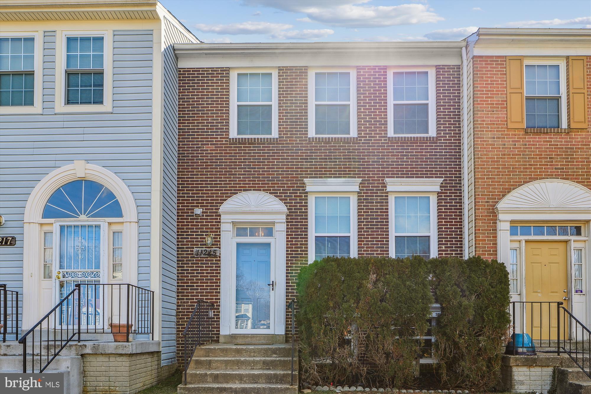 NORTHLAKE - Residential