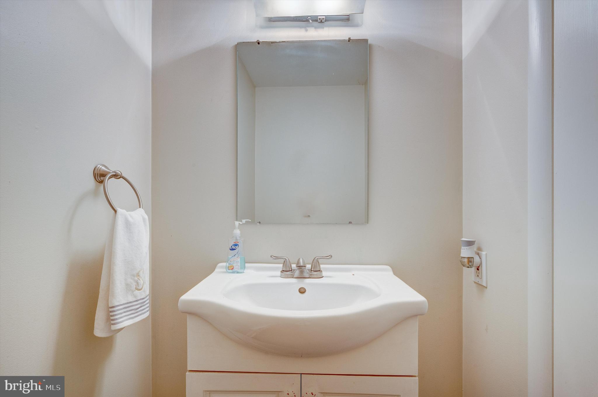 SPRING VALLEY - Residential