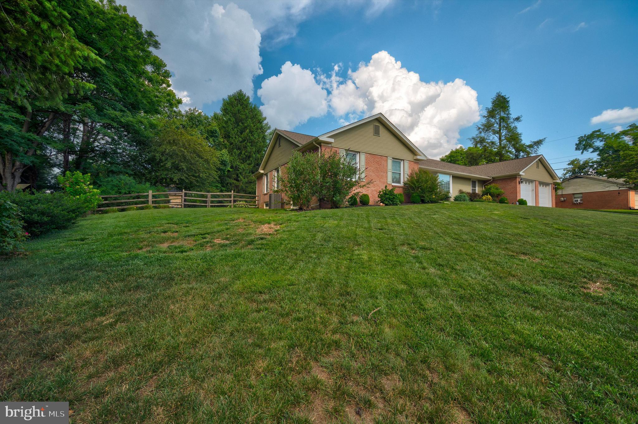 SPRING VALLEY - Residential