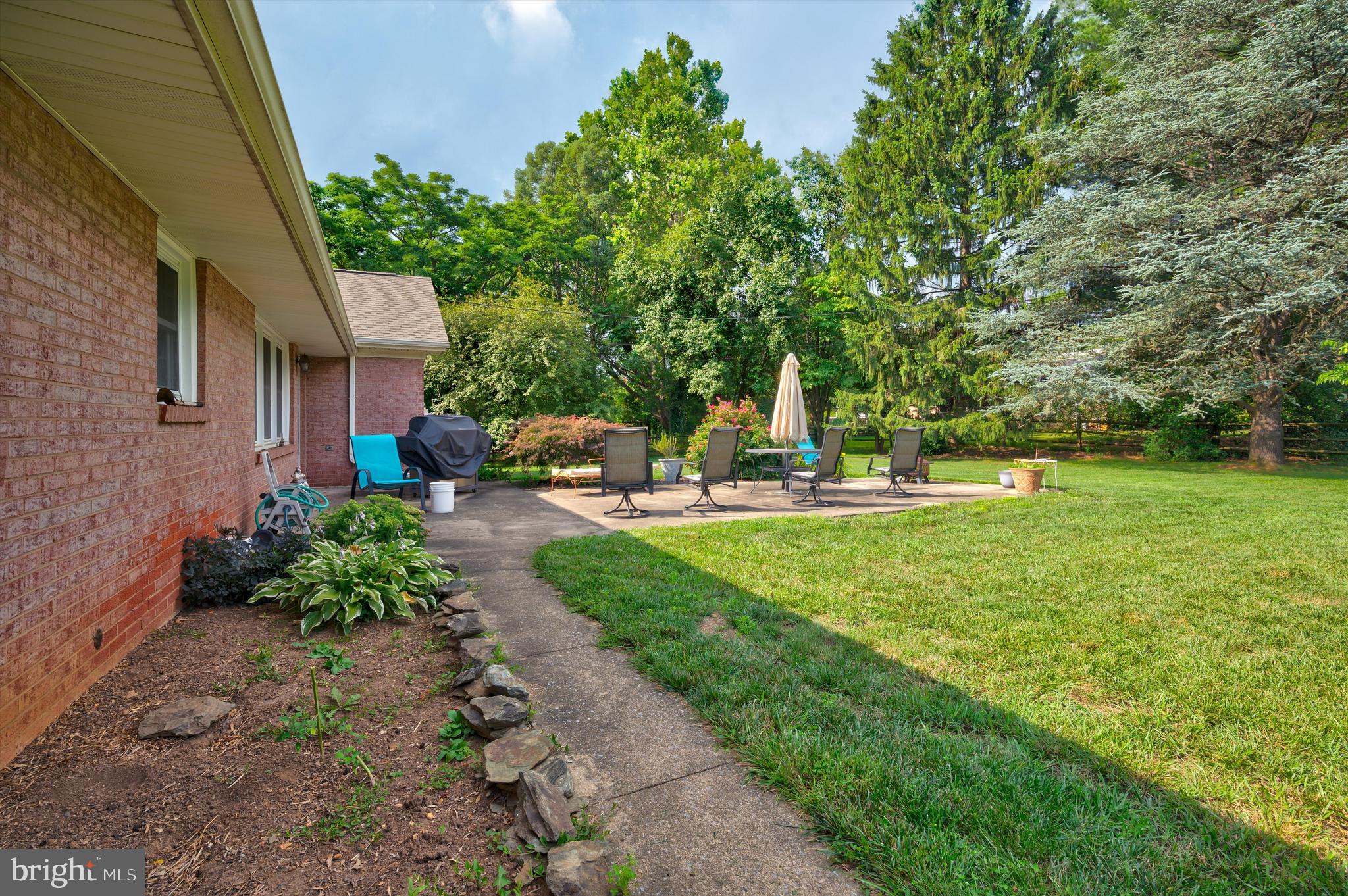 SPRING VALLEY - Residential