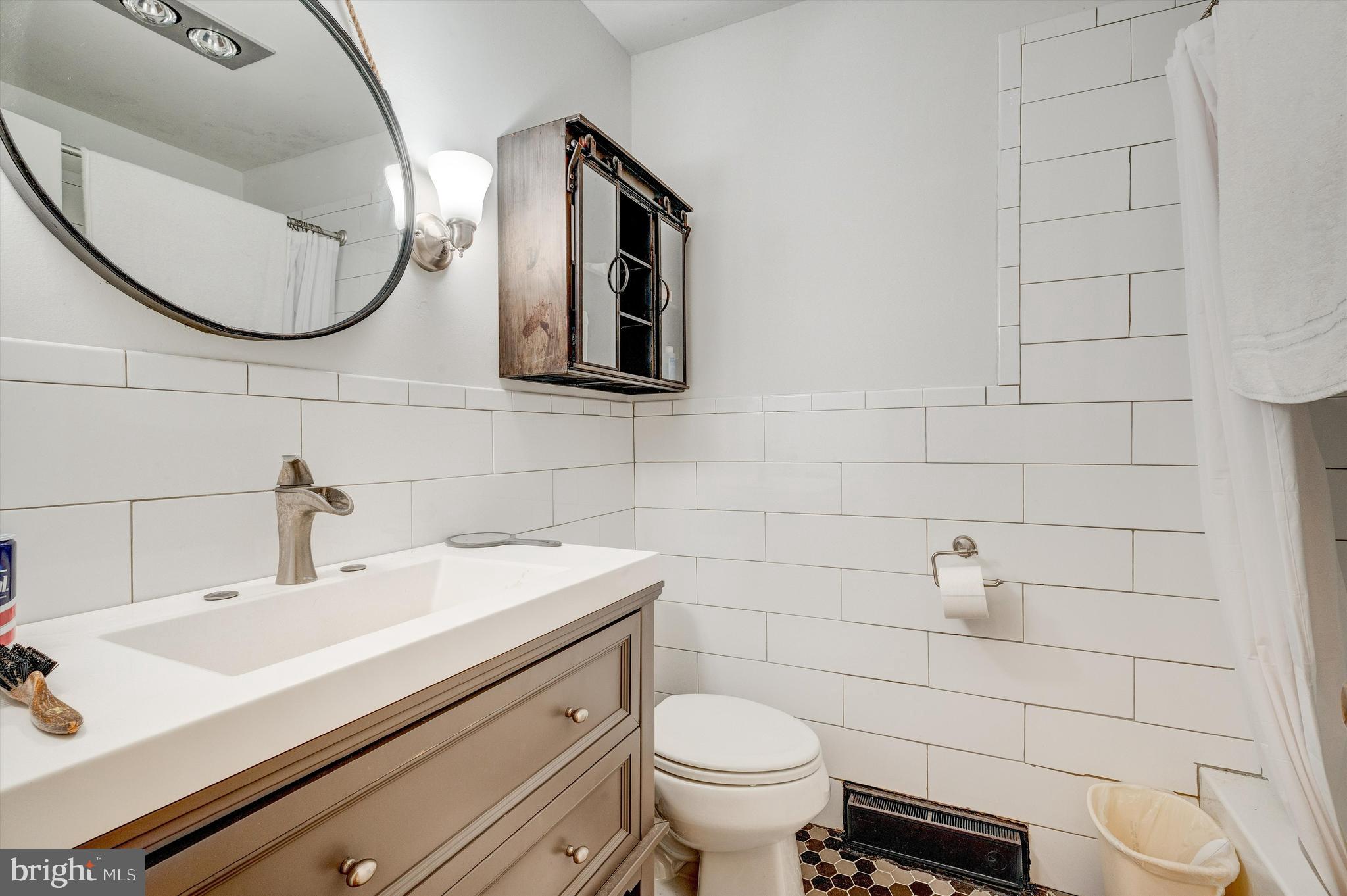 SPRING VALLEY - Residential