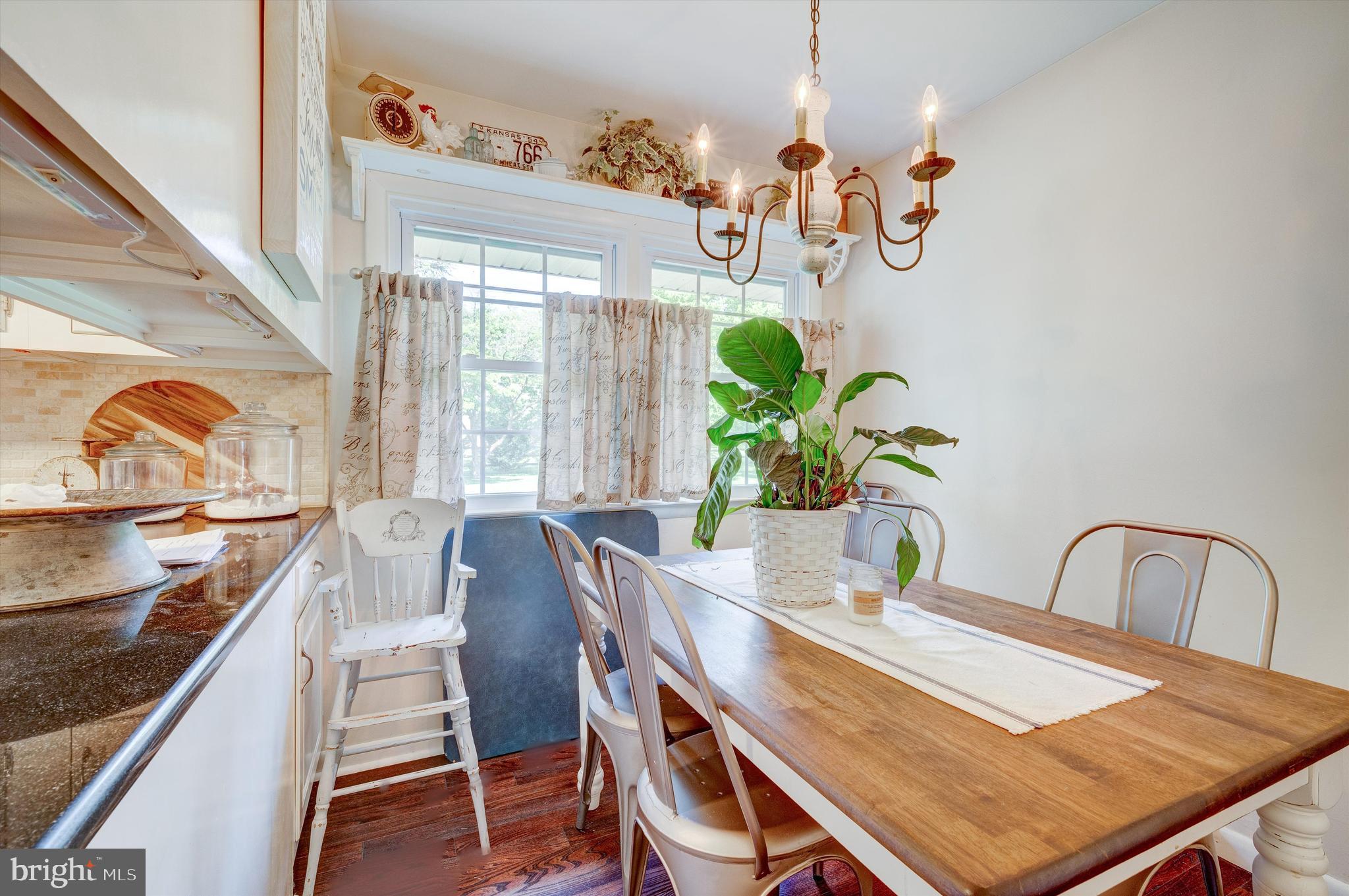 SPRING VALLEY - Residential