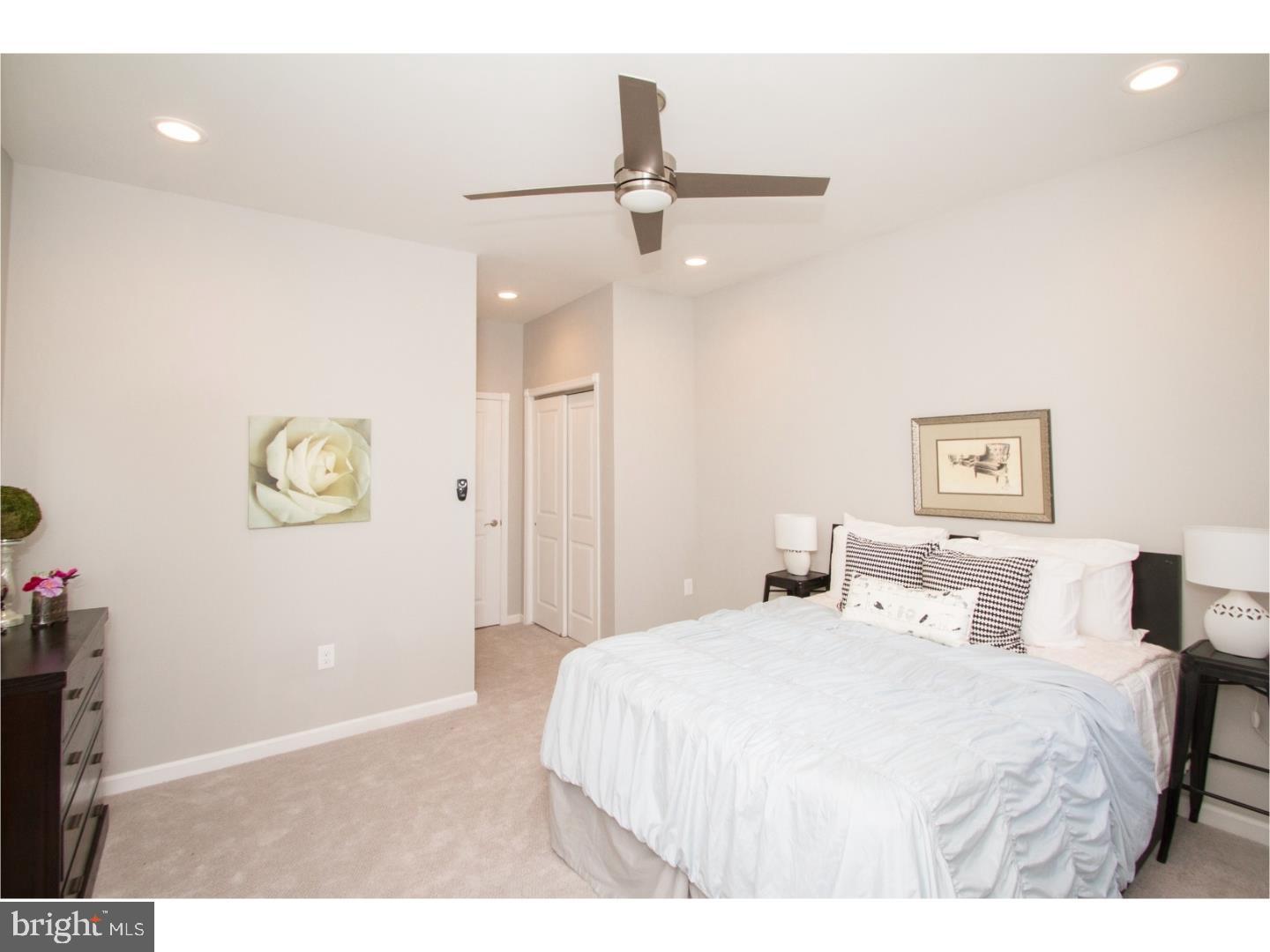POINT BREEZE - Residential