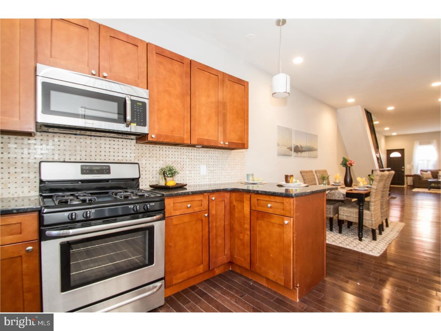 POINT BREEZE - Residential