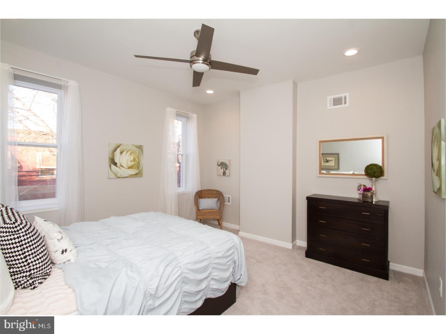 POINT BREEZE - Residential