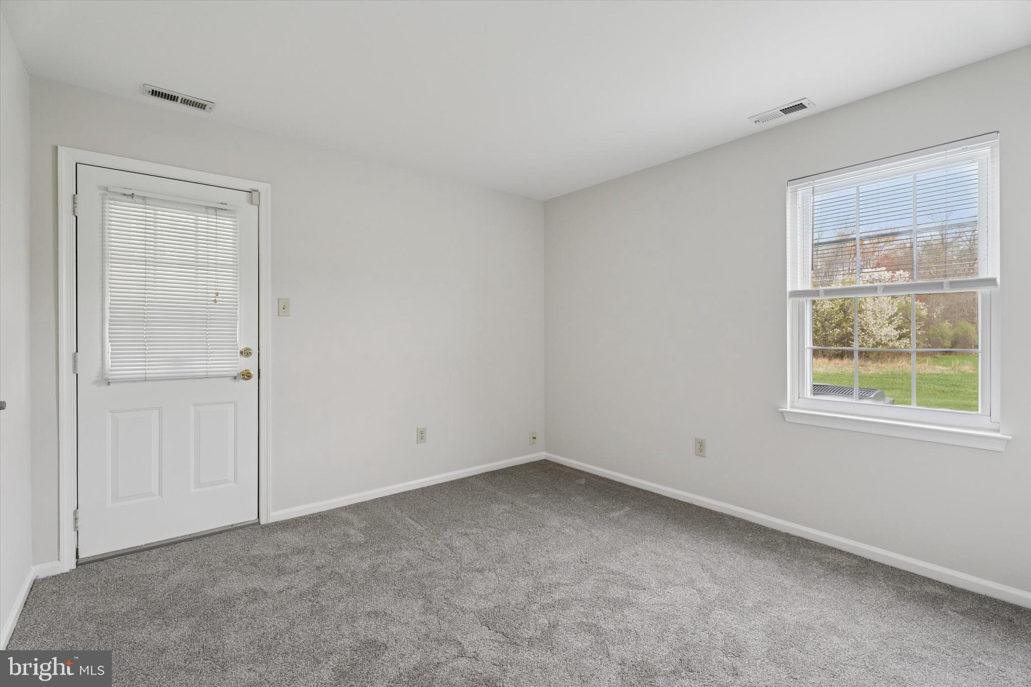 TURNBERRY - Residential