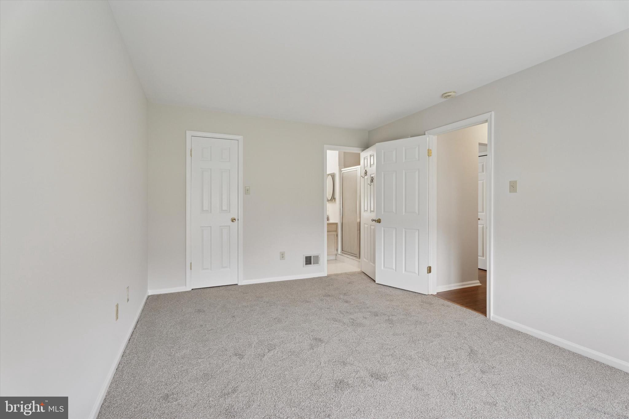 TURNBERRY - Residential