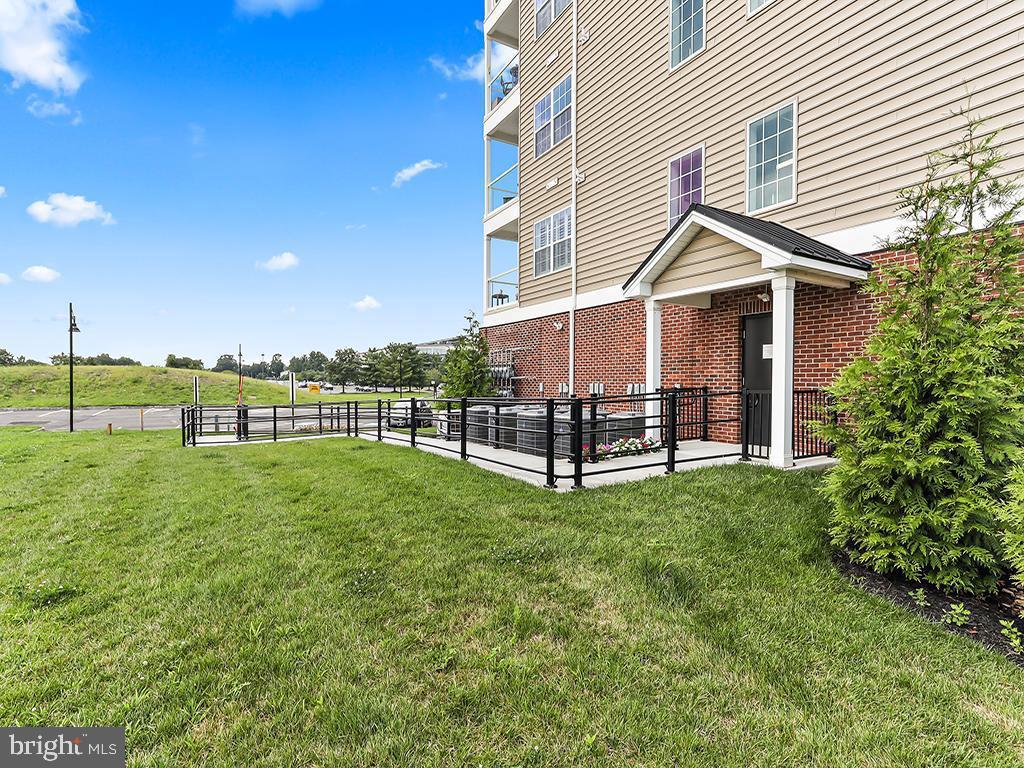 16421 RIVER VIEW CIRCLE 421