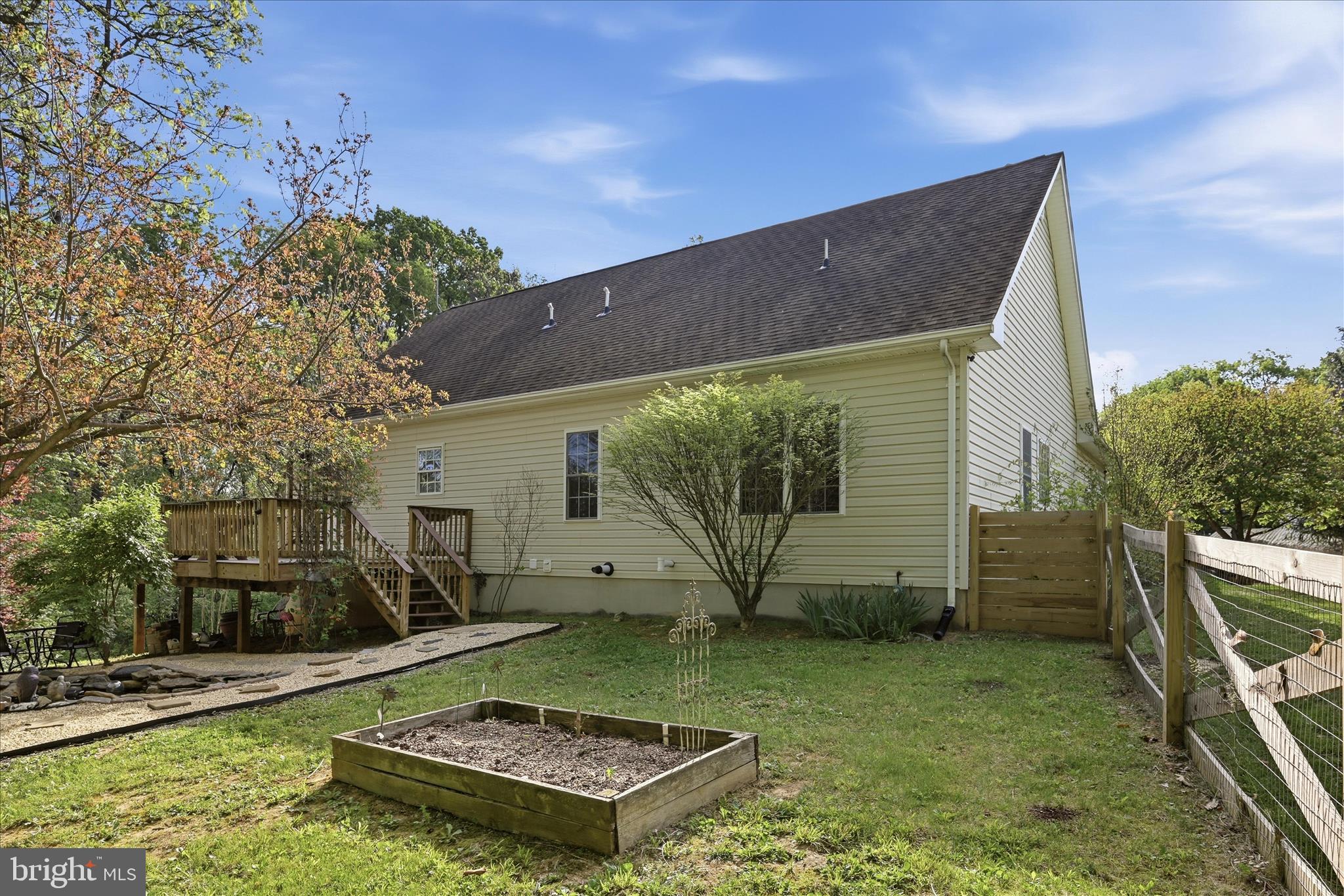 1721 BISHOP MEADE ROAD