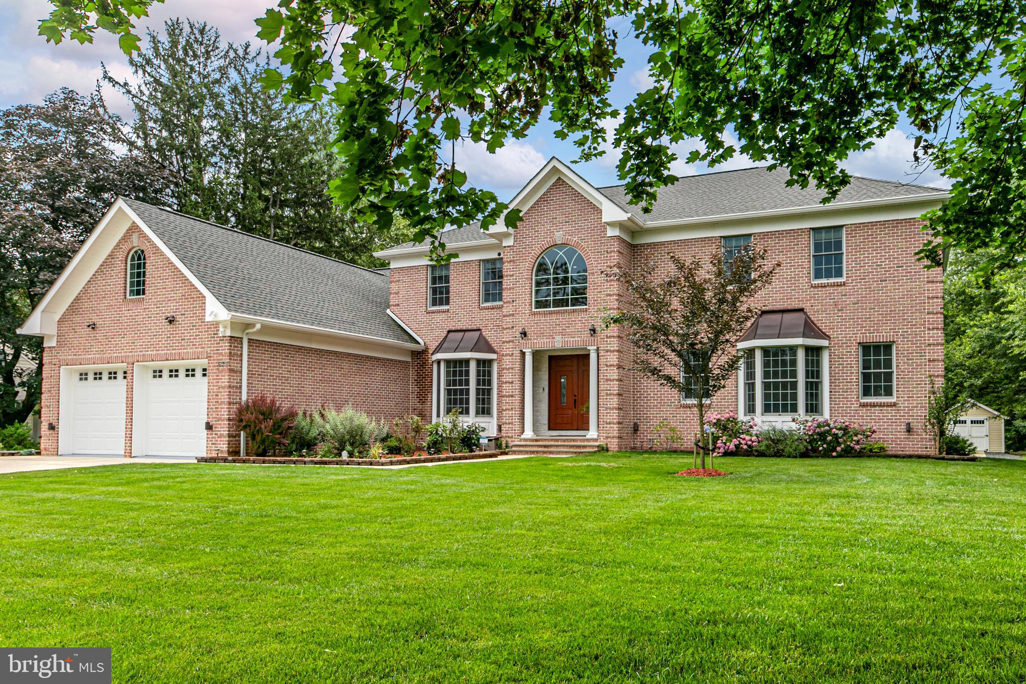 535 VILLAGE ROAD WEST