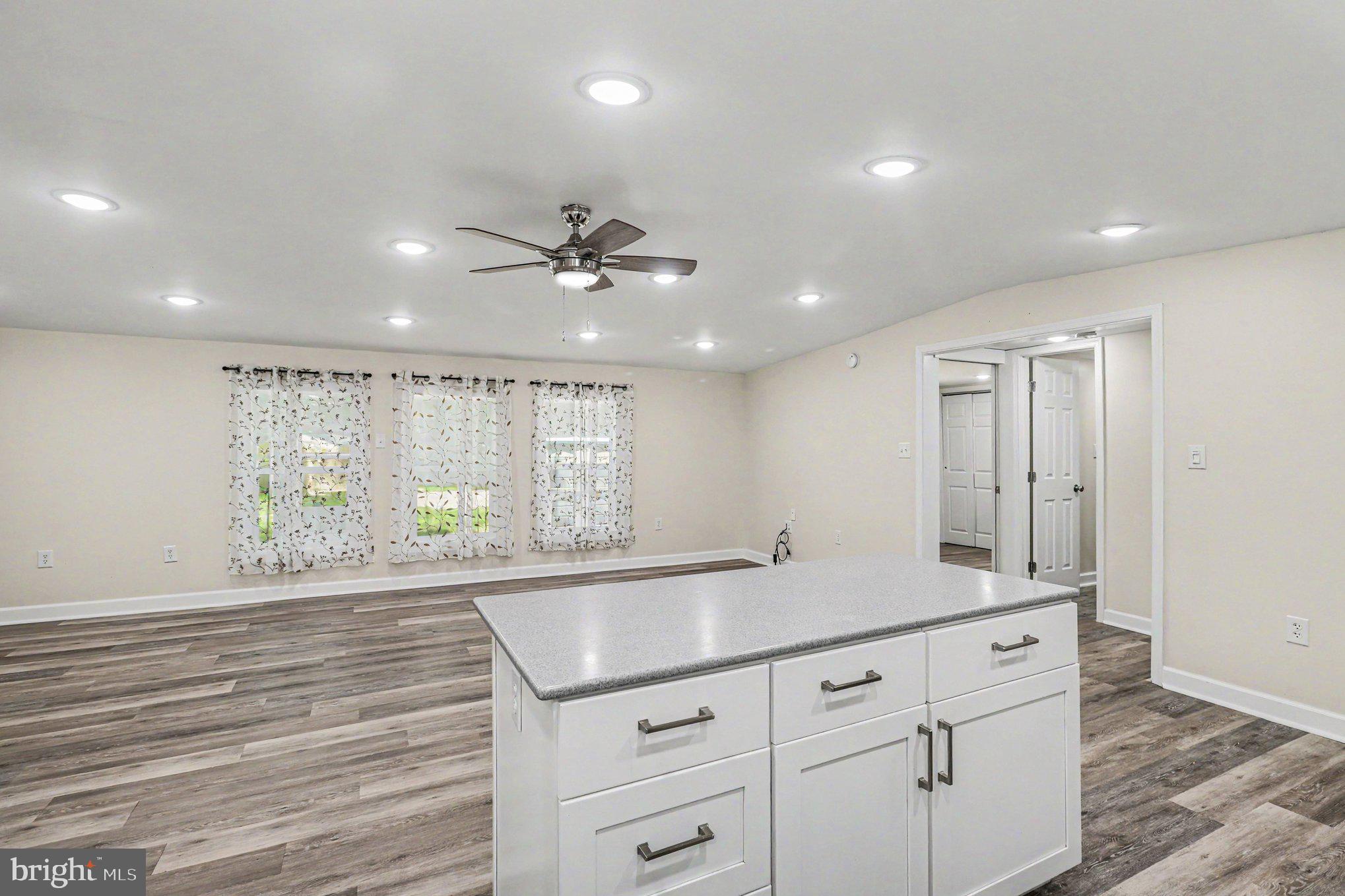 4820 MOSER LANE