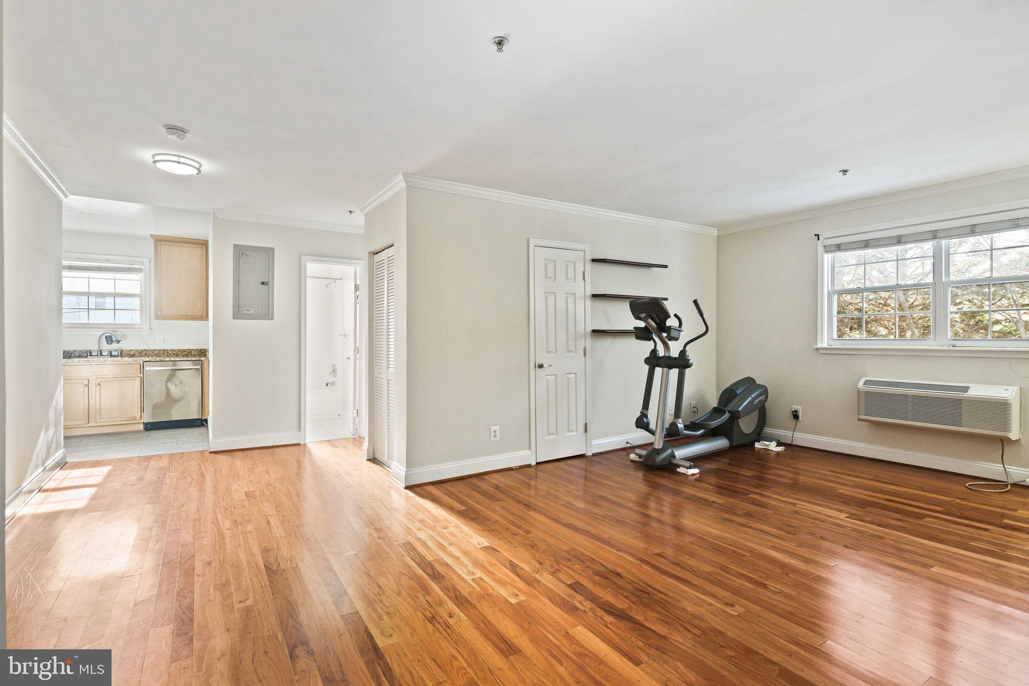 THE OAKS NORTH - Residential