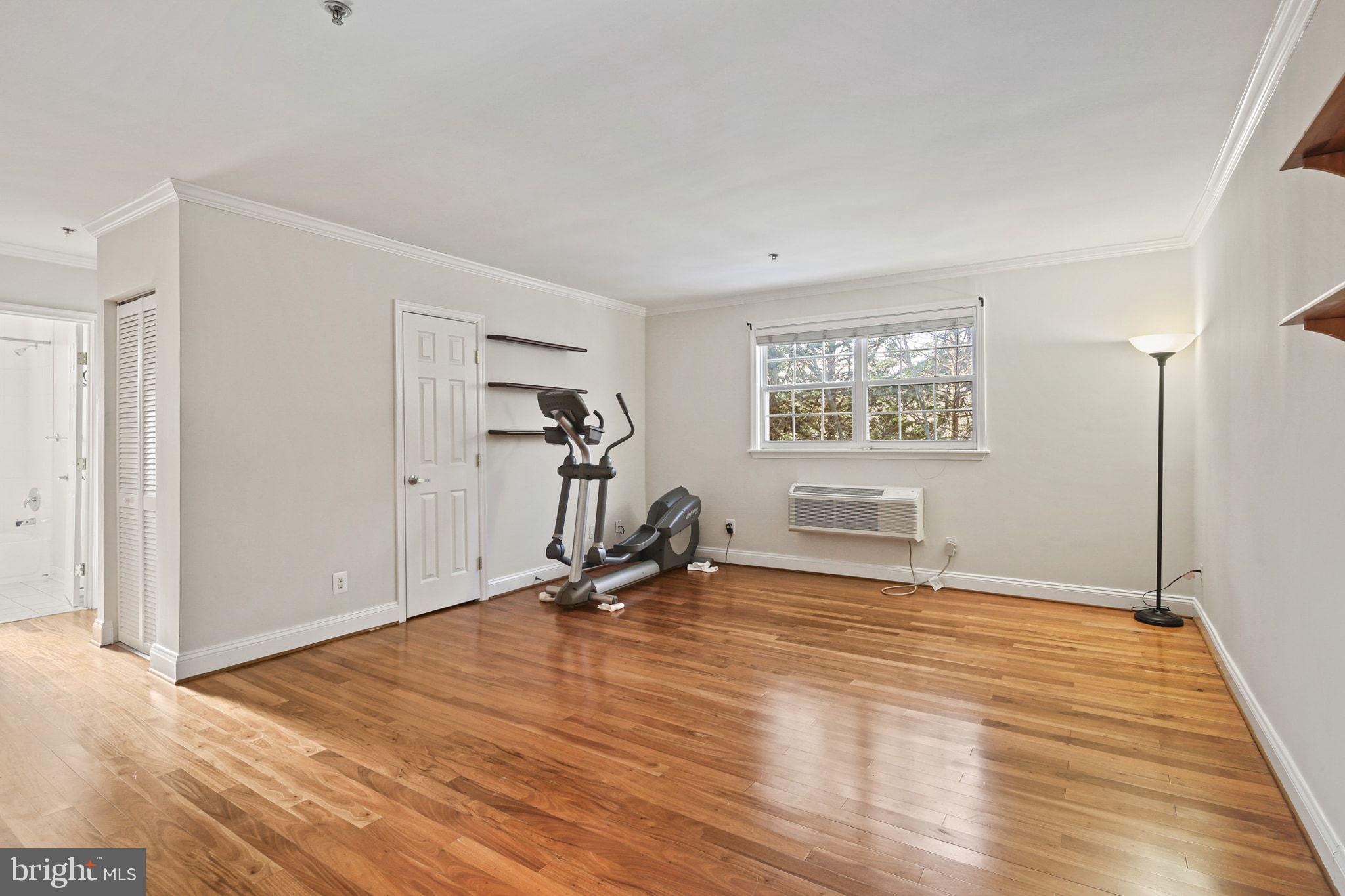 THE OAKS NORTH - Residential