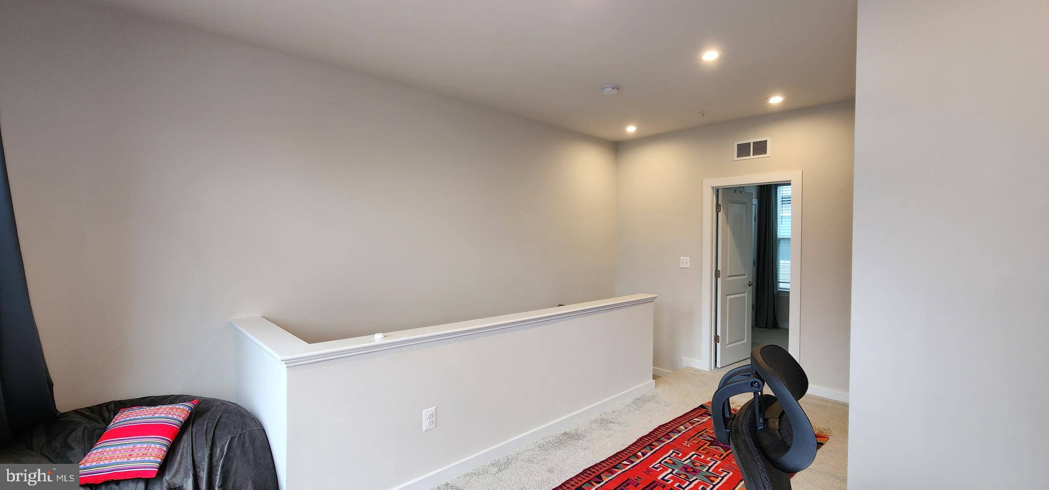 RIVERFRONT - Residential Lease