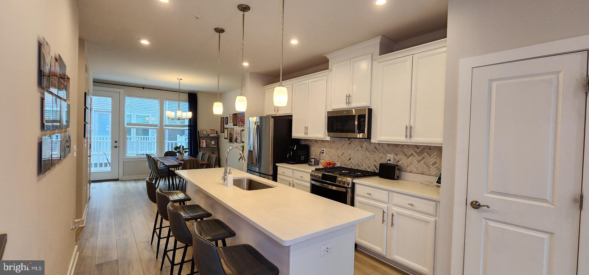 RIVERFRONT - Residential Lease