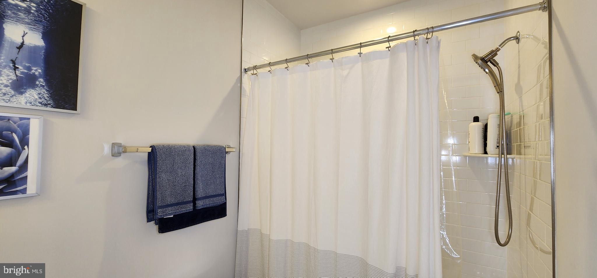 RIVERFRONT - Residential Lease