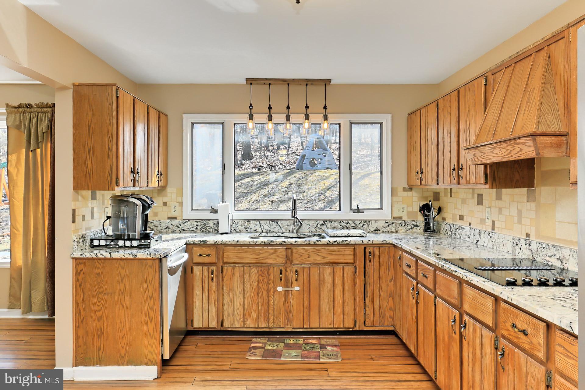 SHANNON WDS-BALL - Residential