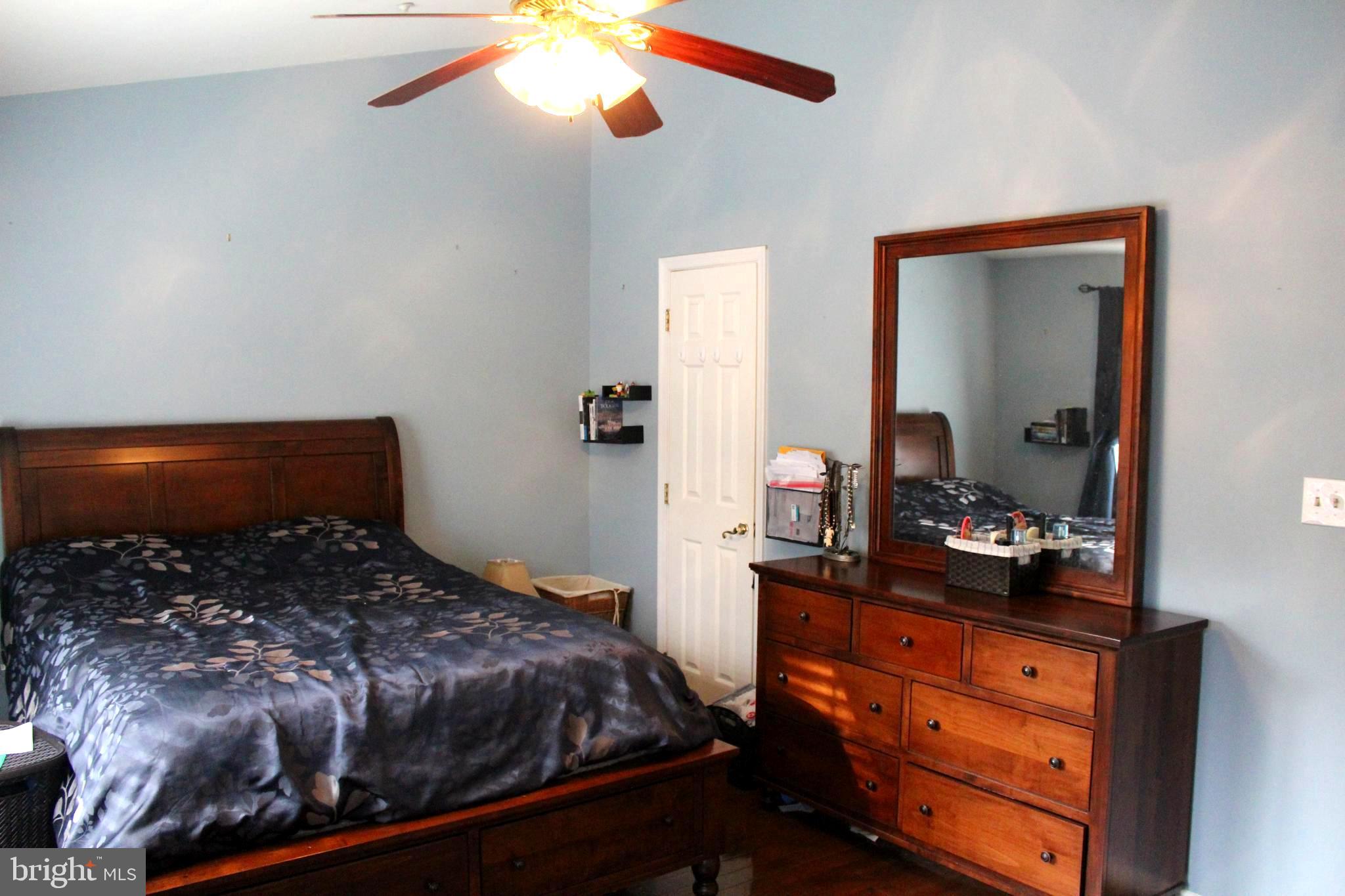 BELLE MANOR - Residential