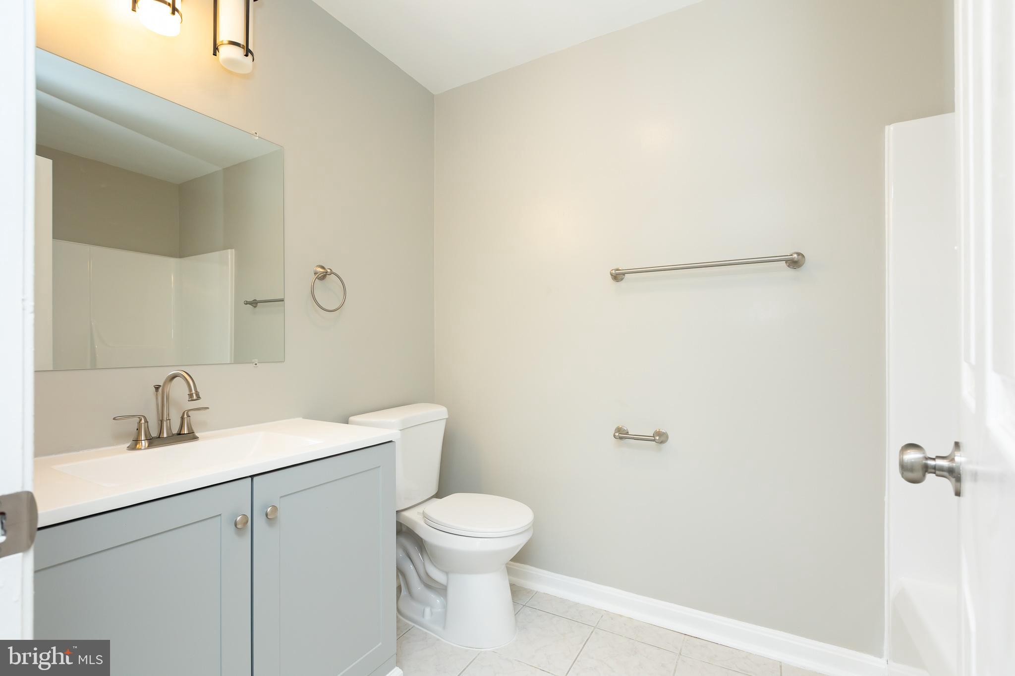 LAKETREE - Residential