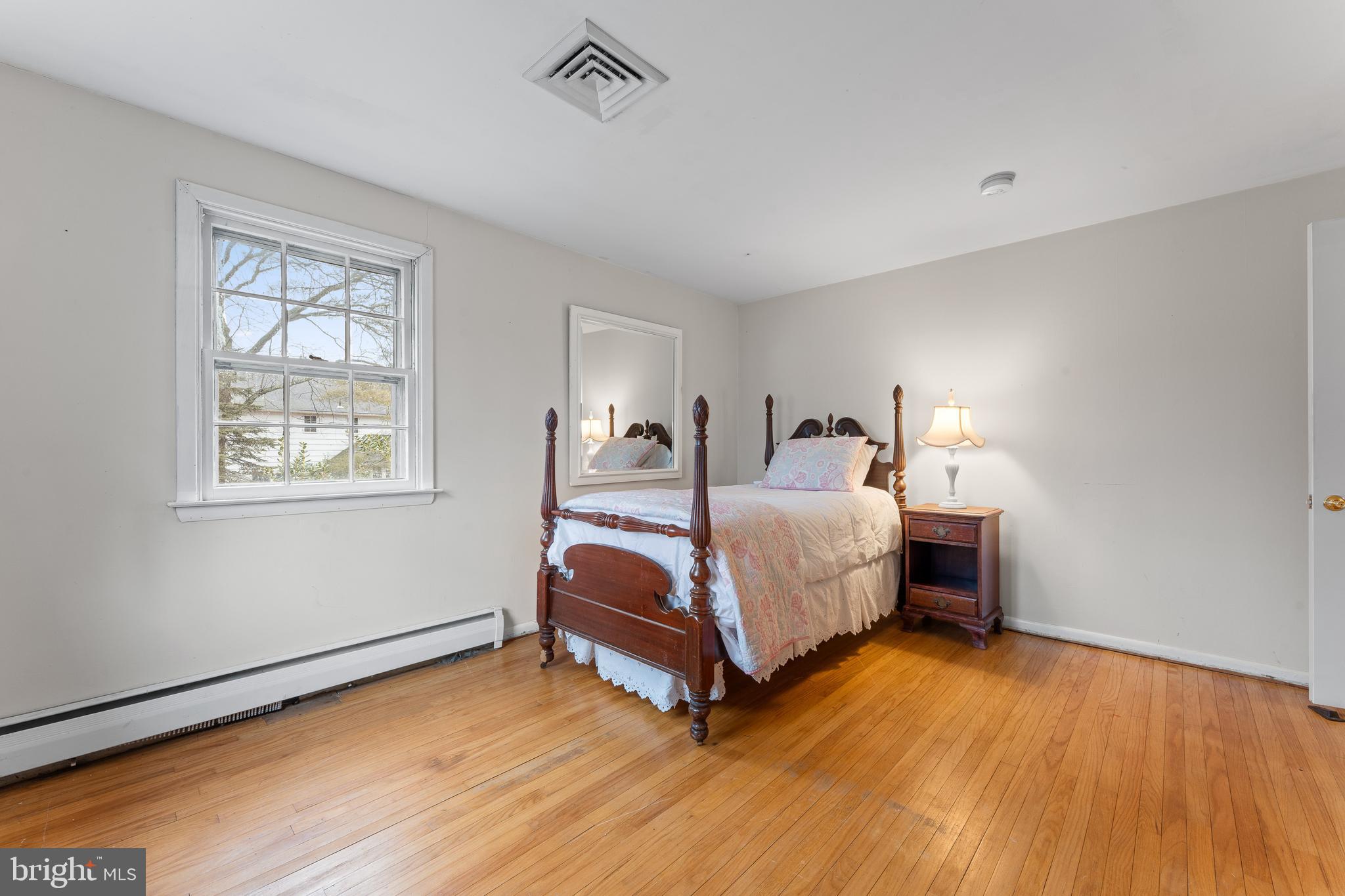 CANTERBURY WOODS - Residential