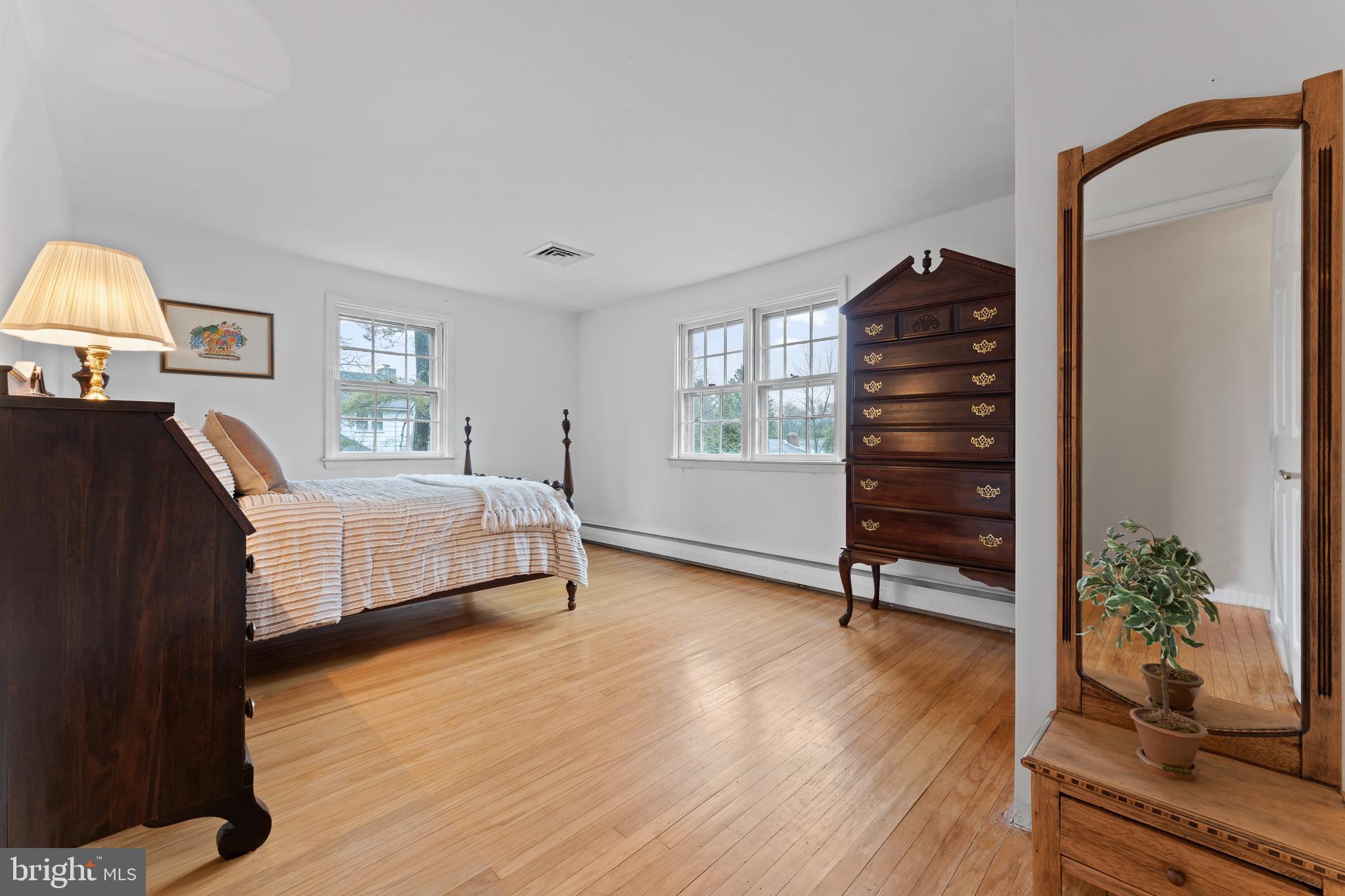 CANTERBURY WOODS - Residential