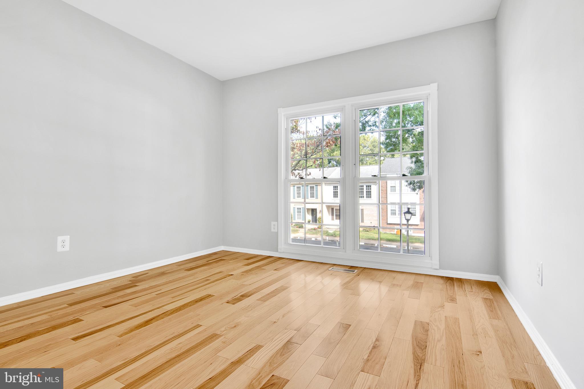 GLEN COVE - Residential