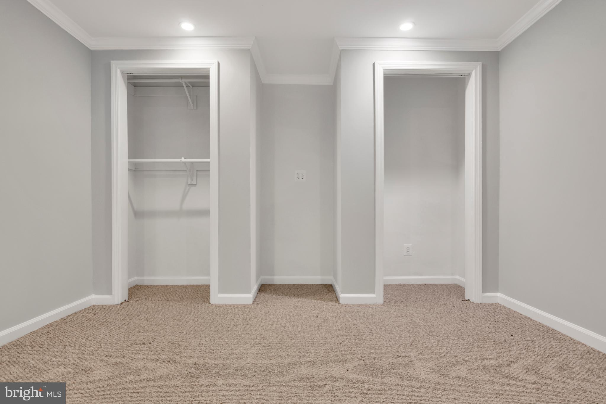 GLEN COVE - Residential