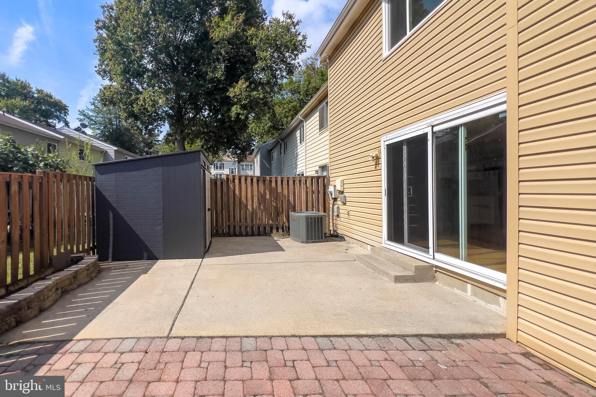 GLEN COVE - Residential