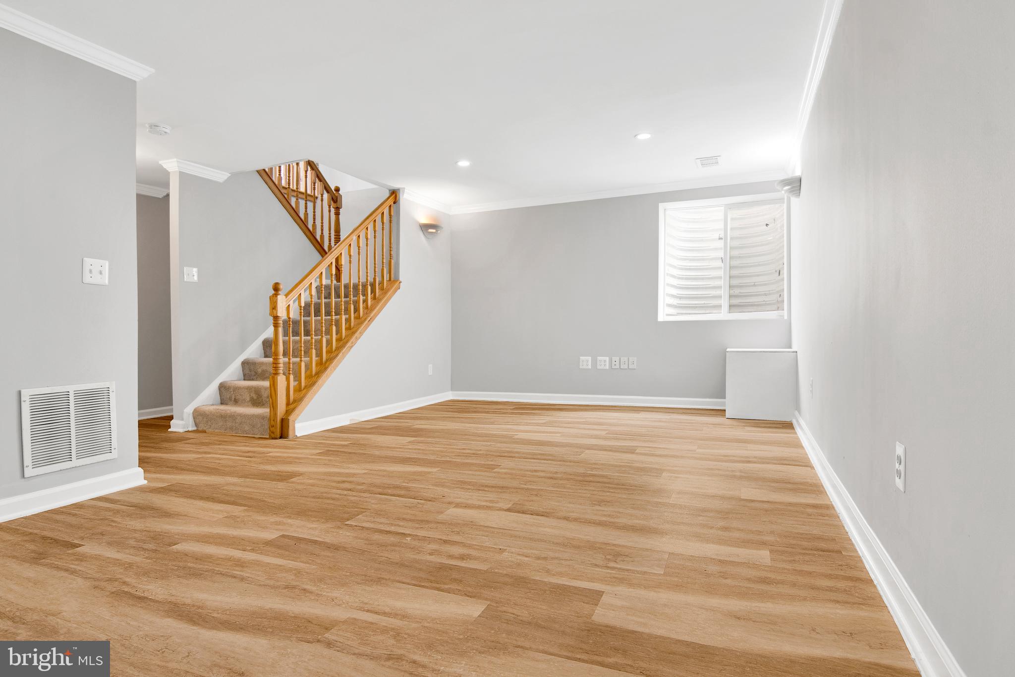 GLEN COVE - Residential