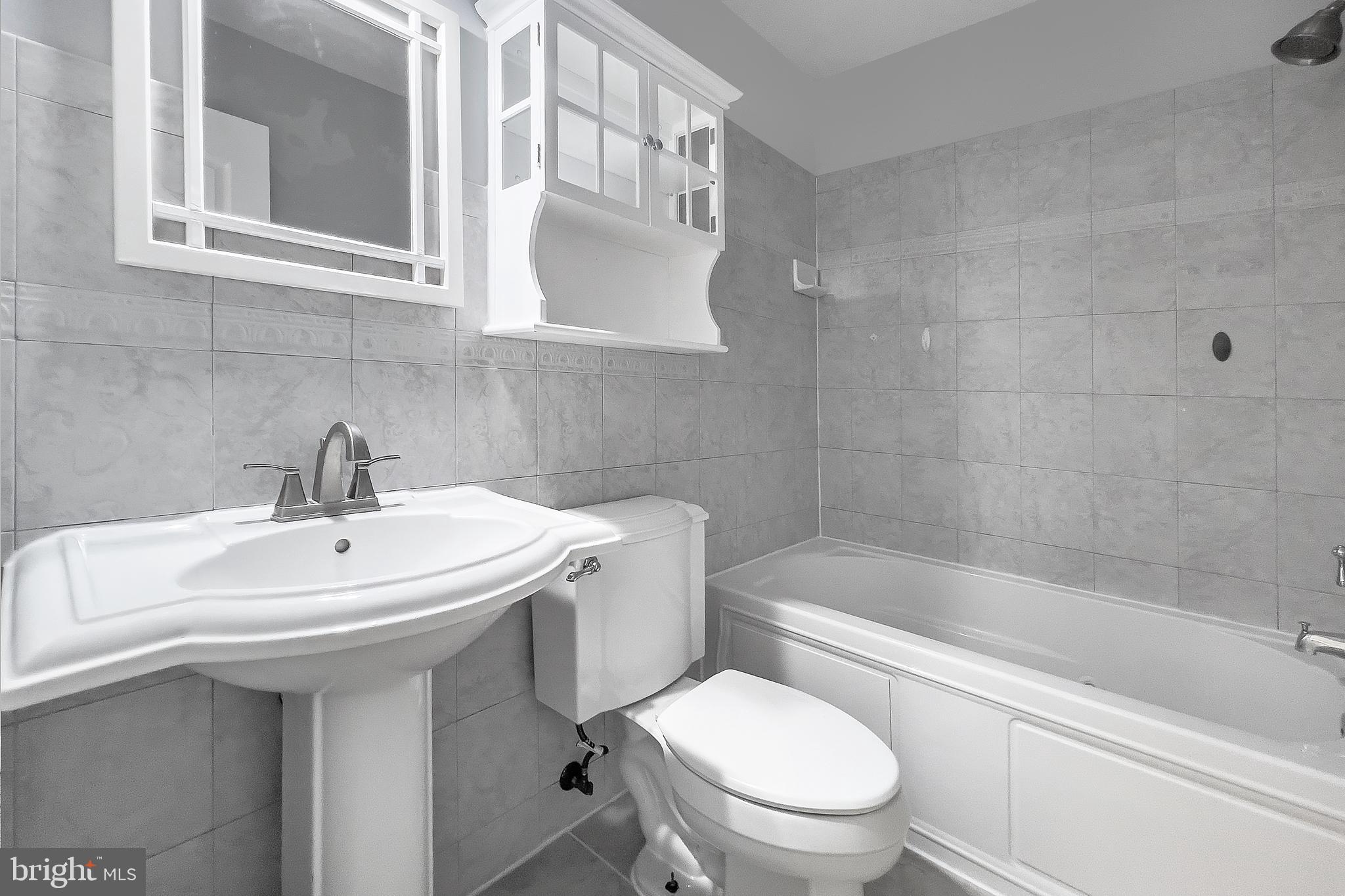 GLEN COVE - Residential