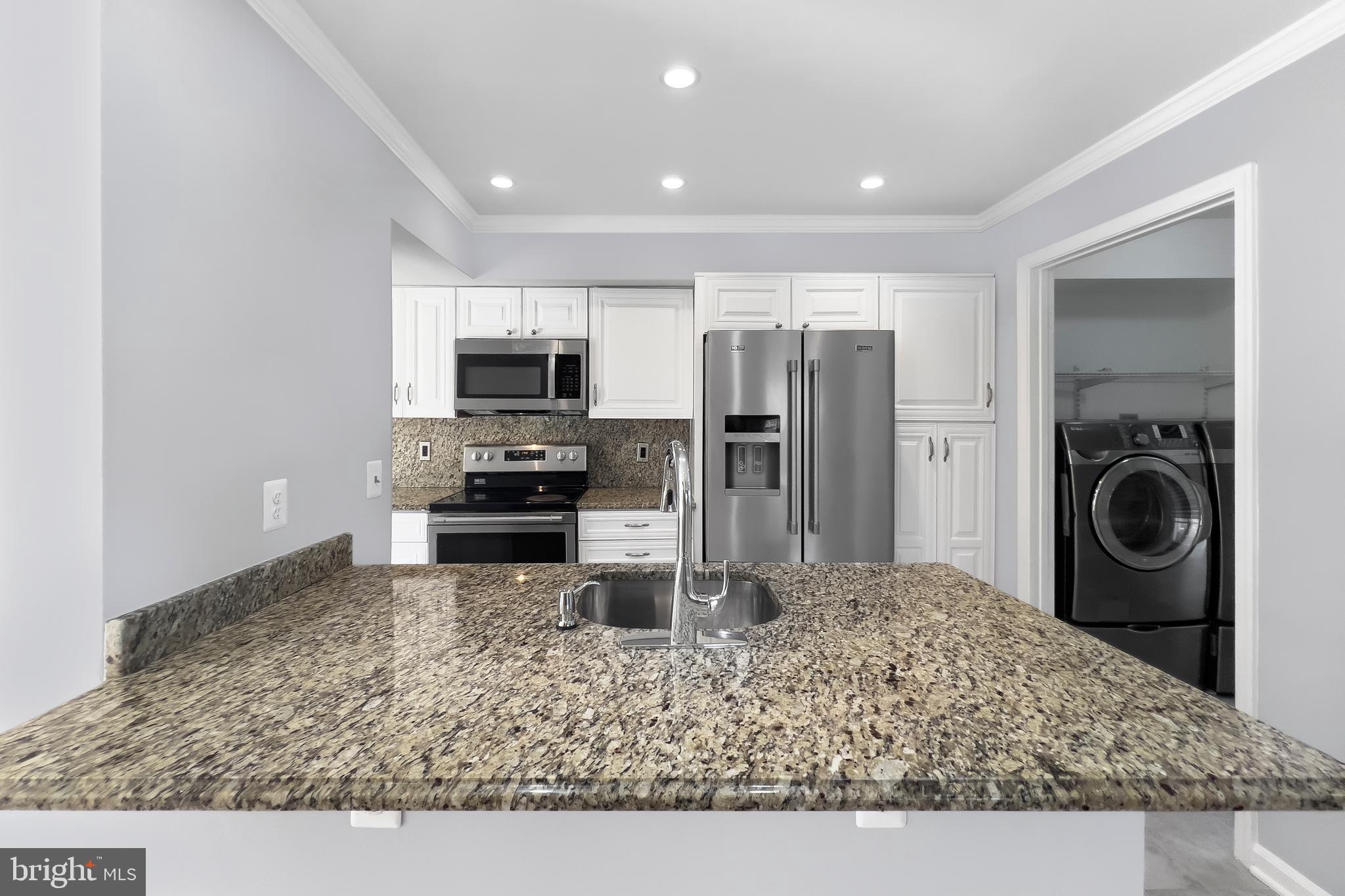 GLEN COVE - Residential