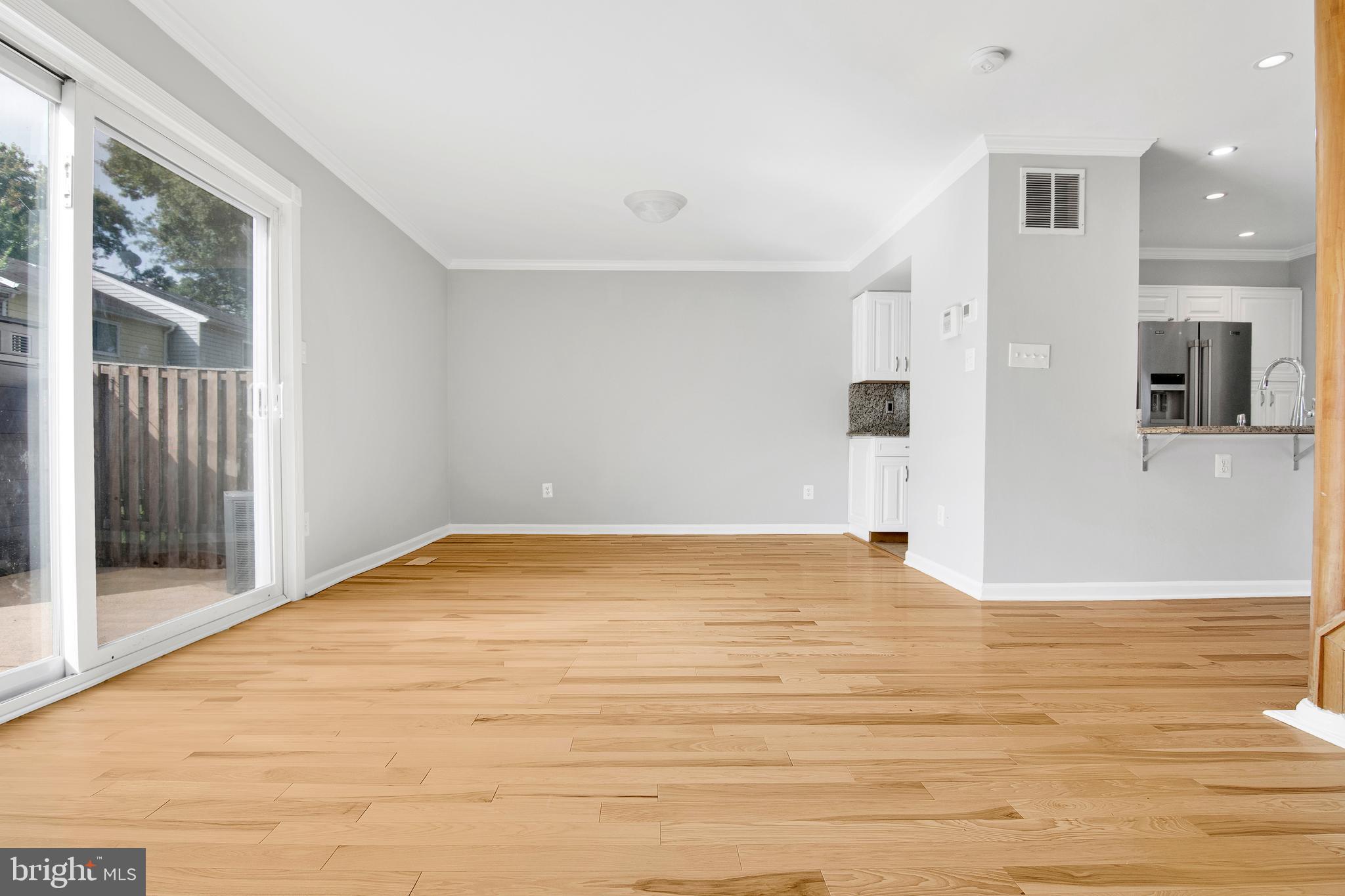 GLEN COVE - Residential