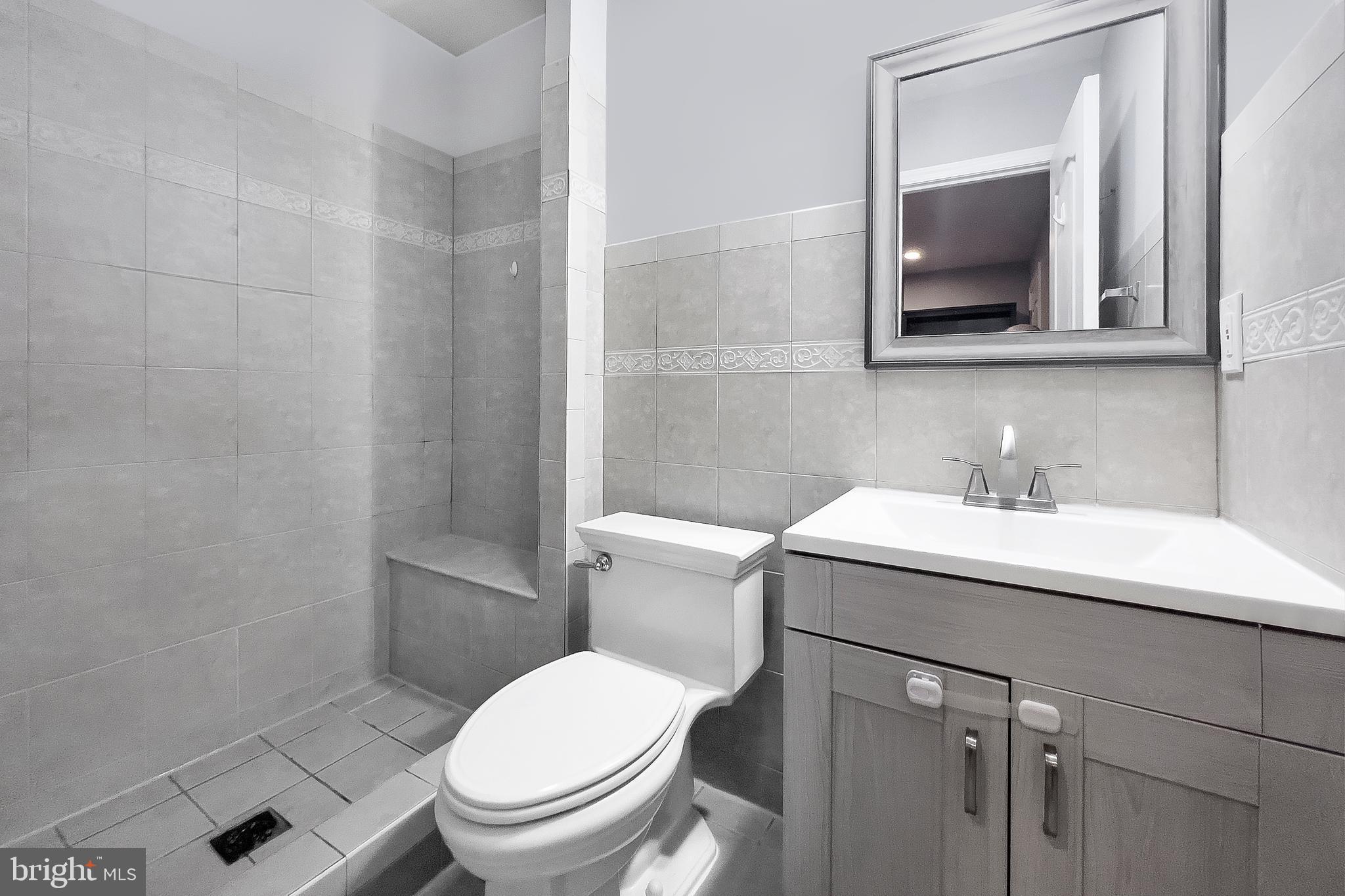 GLEN COVE - Residential