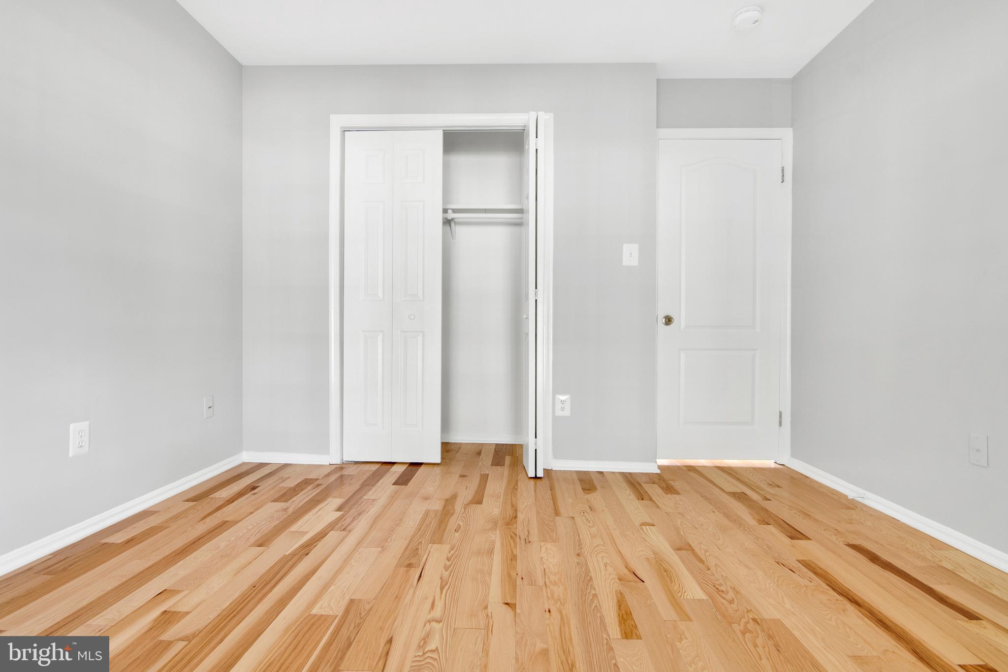 GLEN COVE - Residential