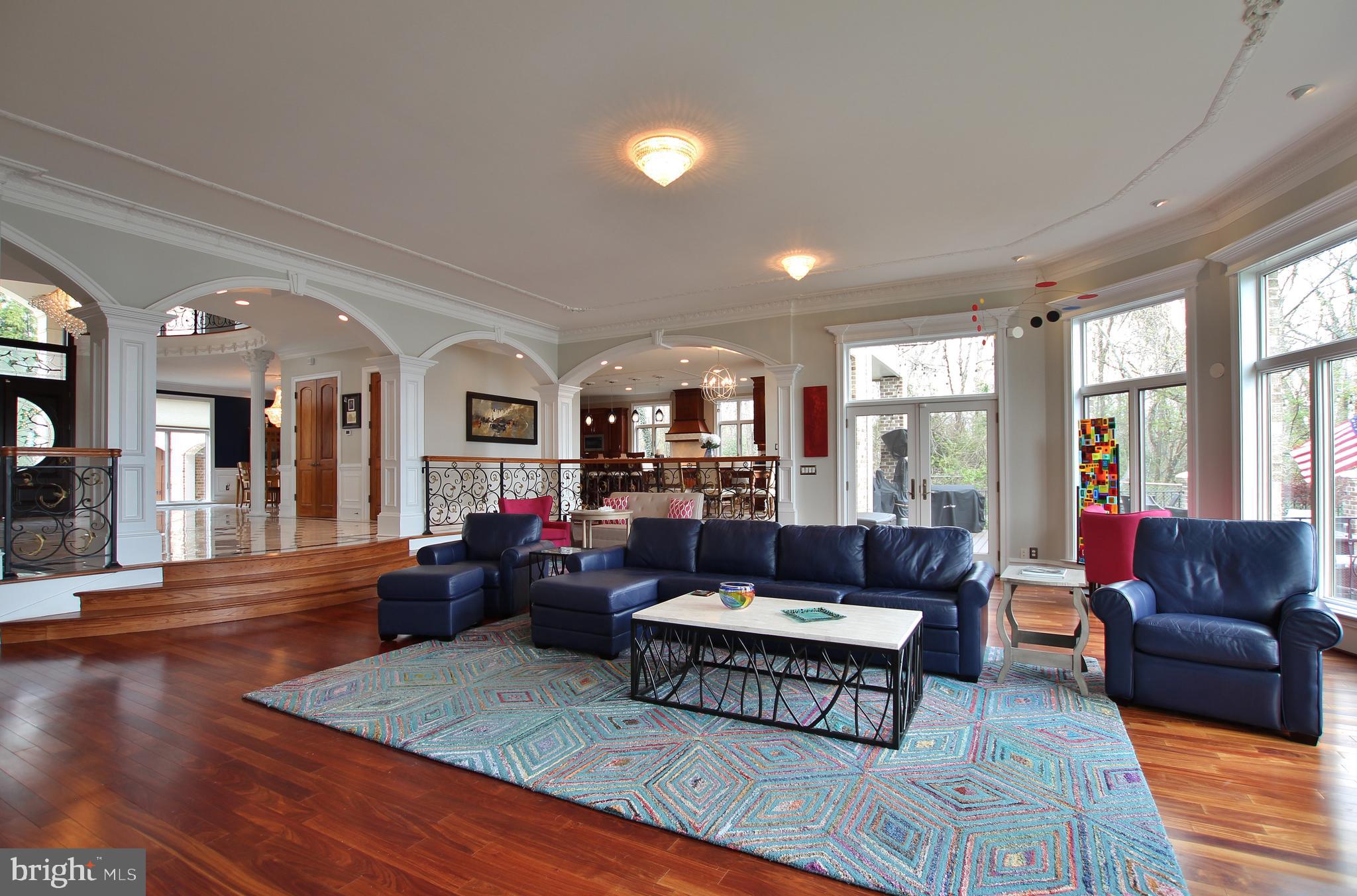 RIVERWOOD - Residential