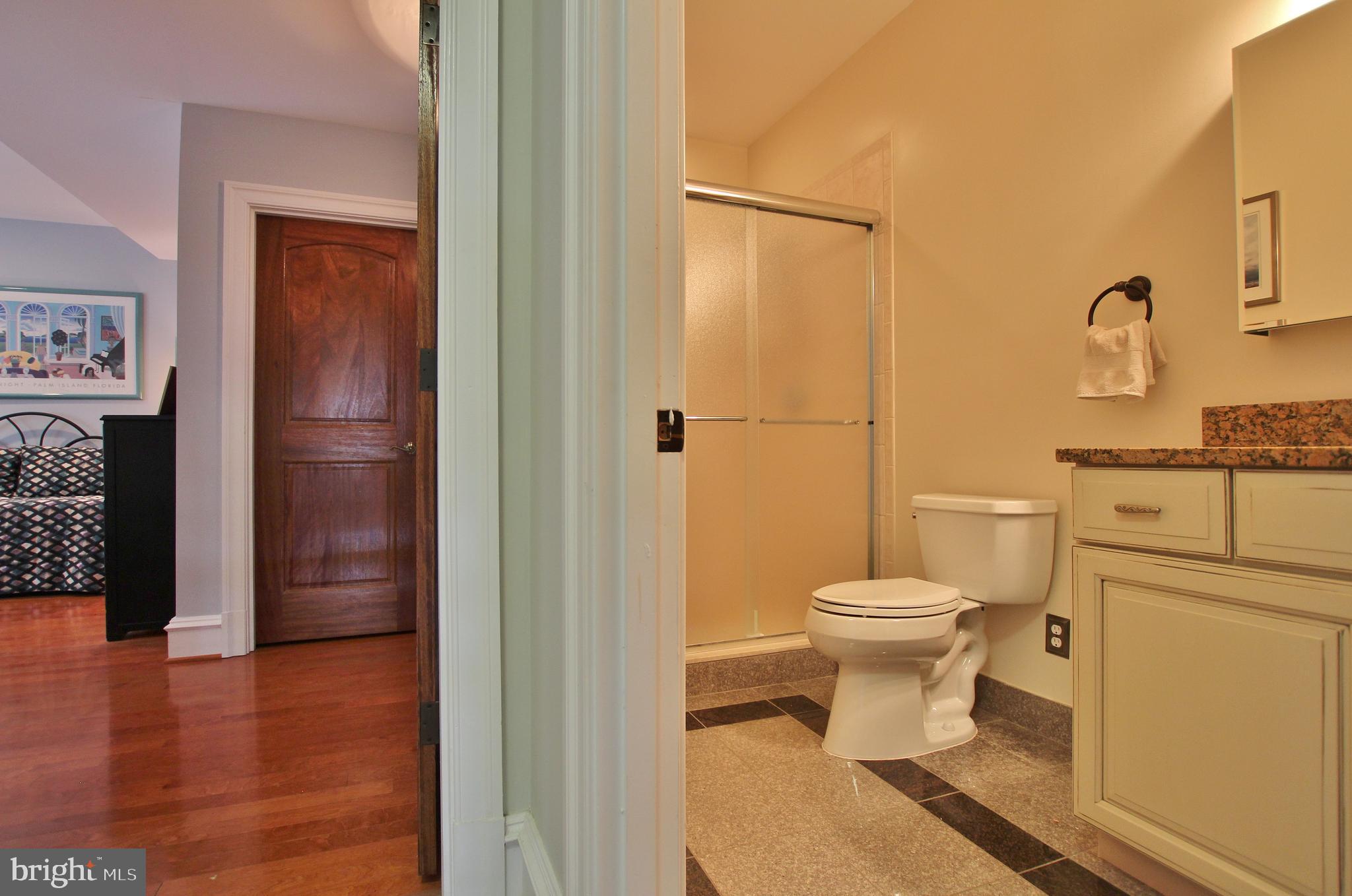 RIVERWOOD - Residential