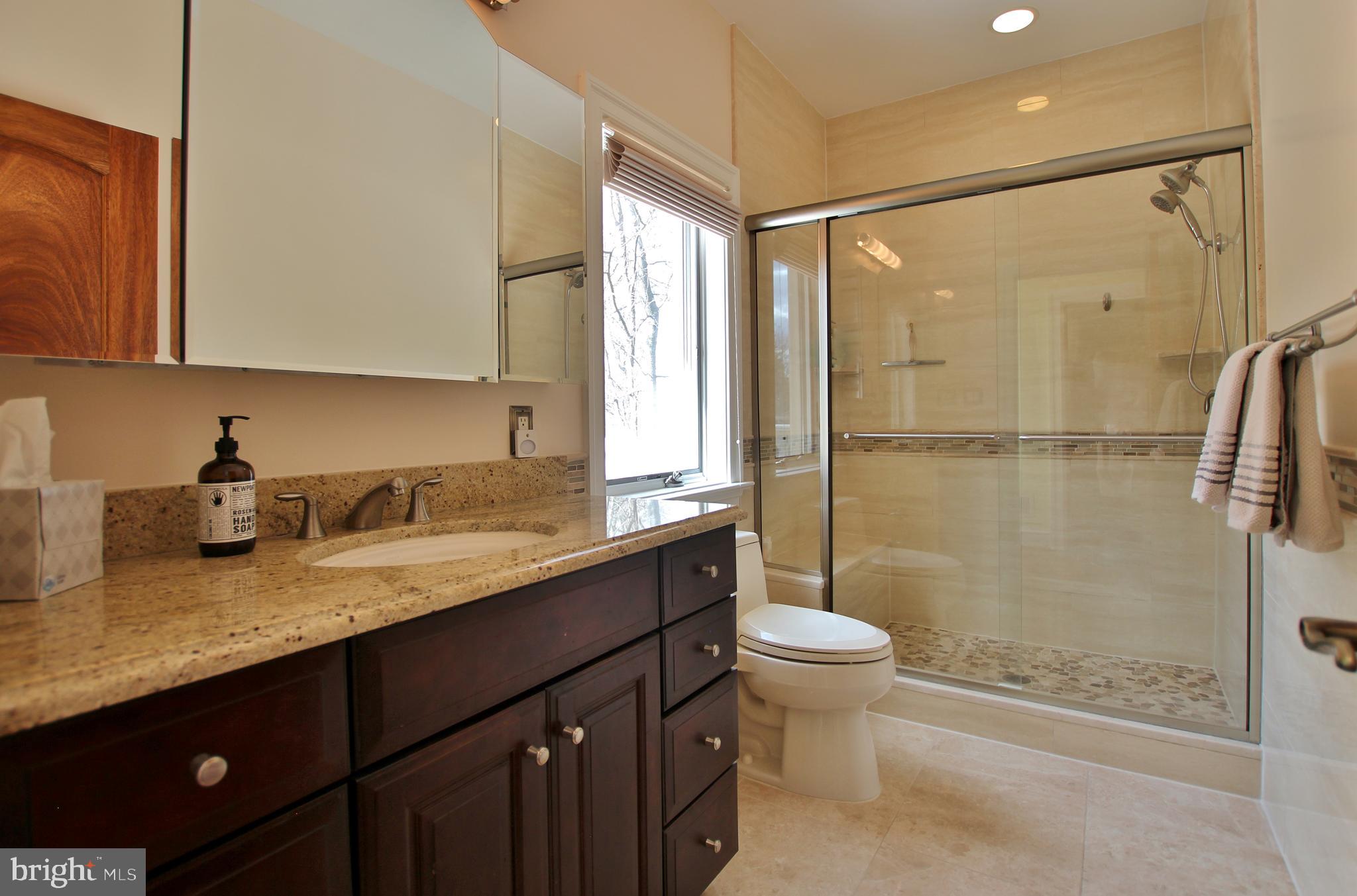 RIVERWOOD - Residential