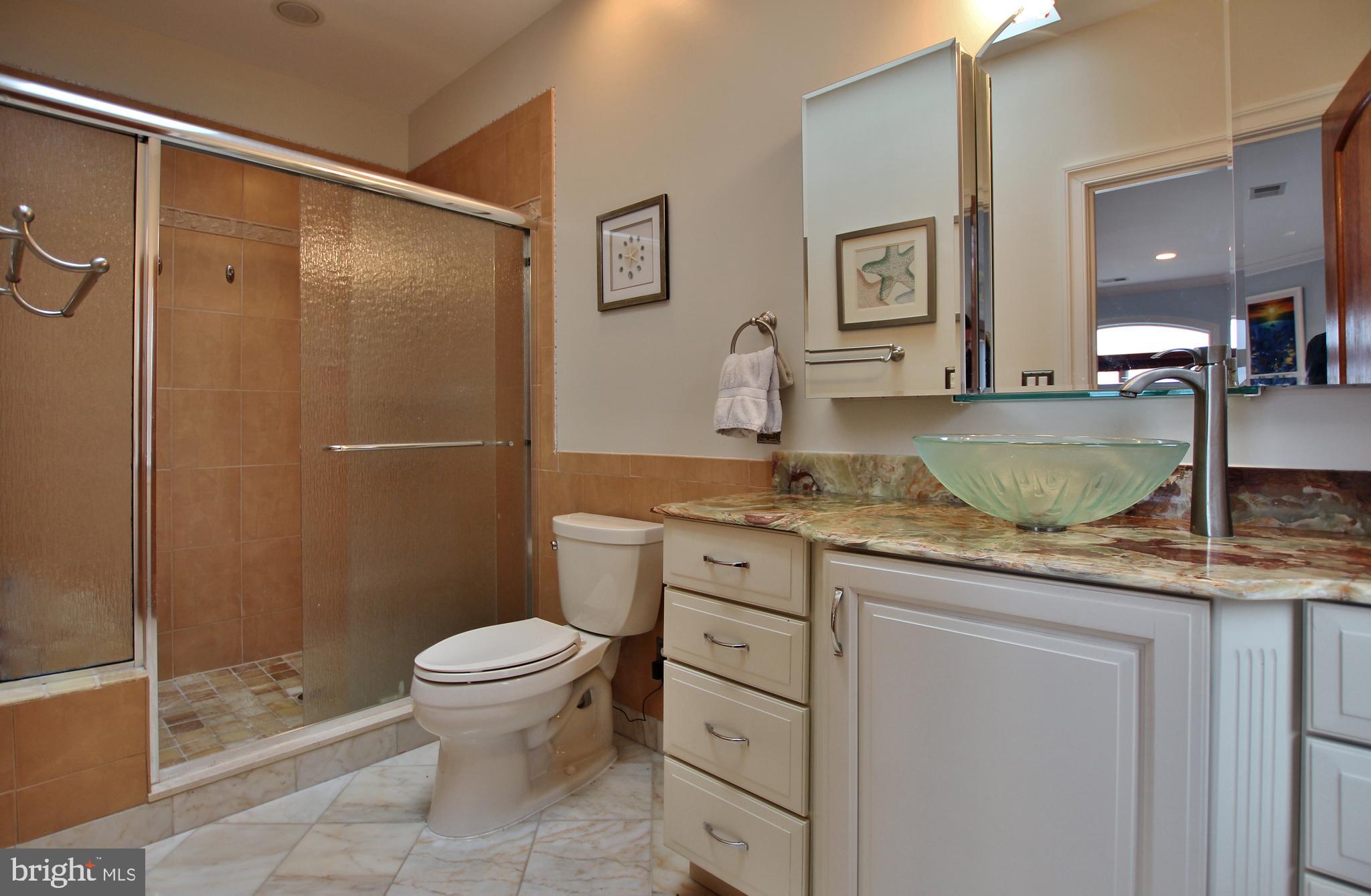 RIVERWOOD - Residential