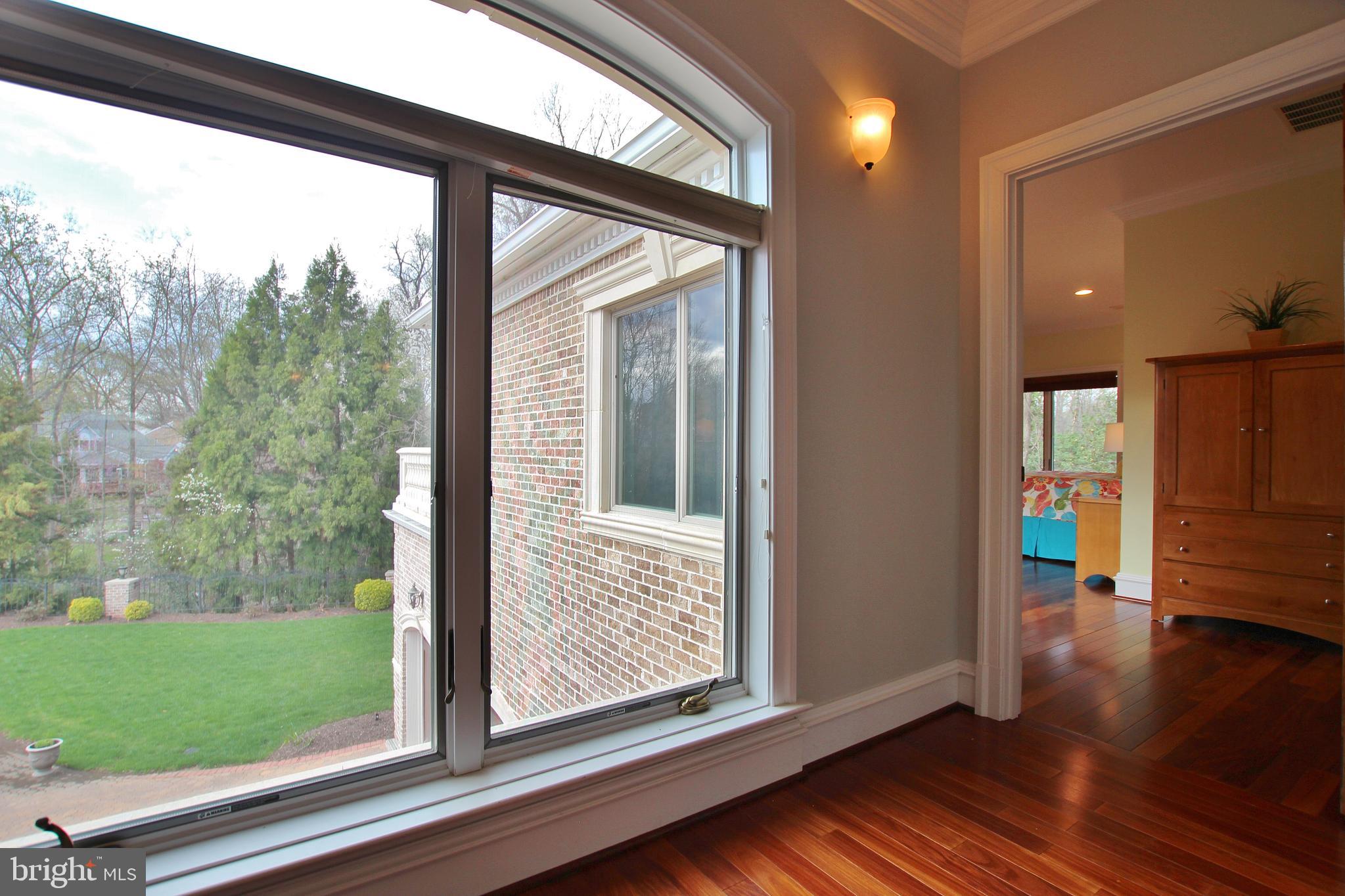 RIVERWOOD - Residential