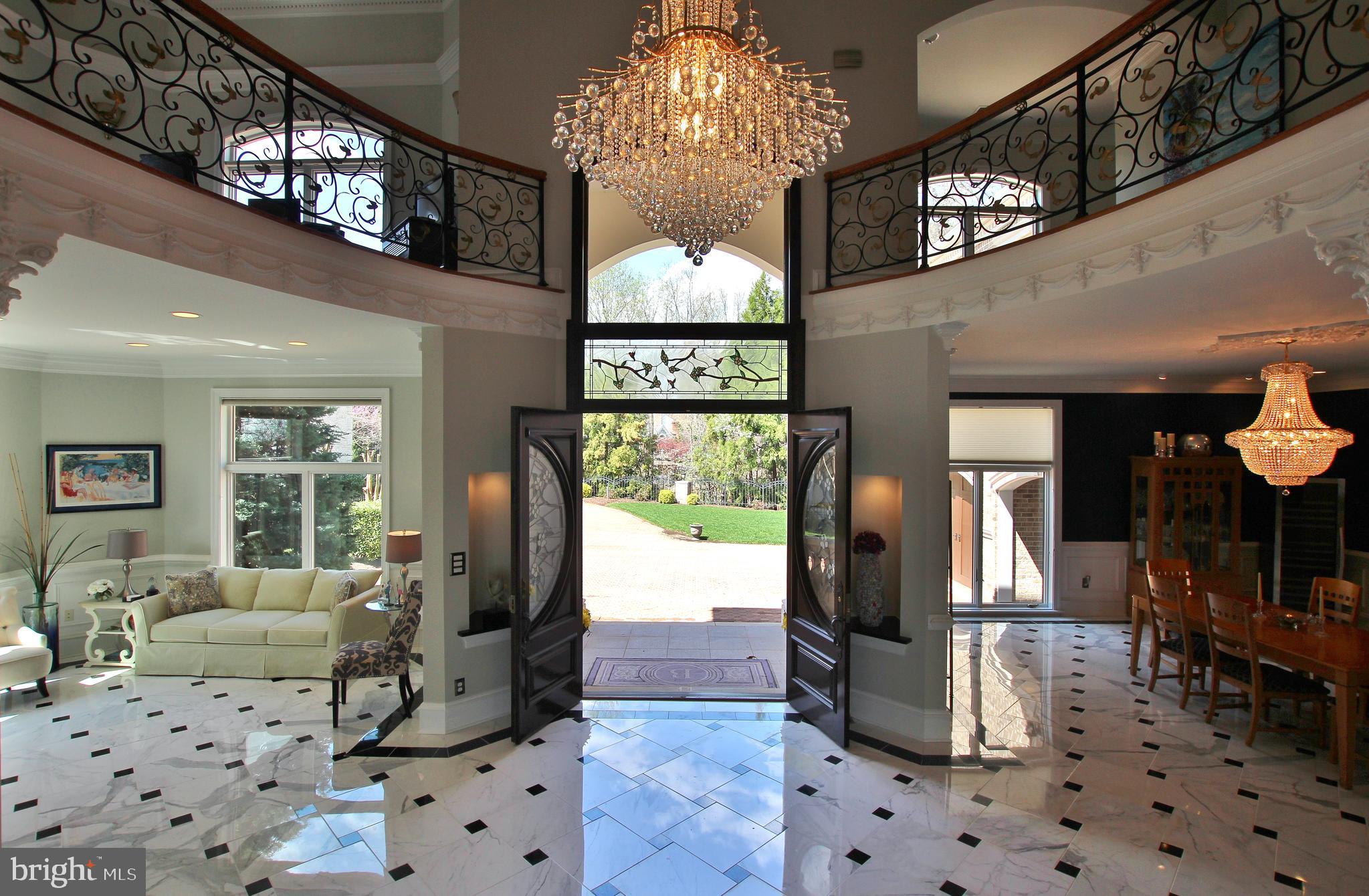 RIVERWOOD - Residential