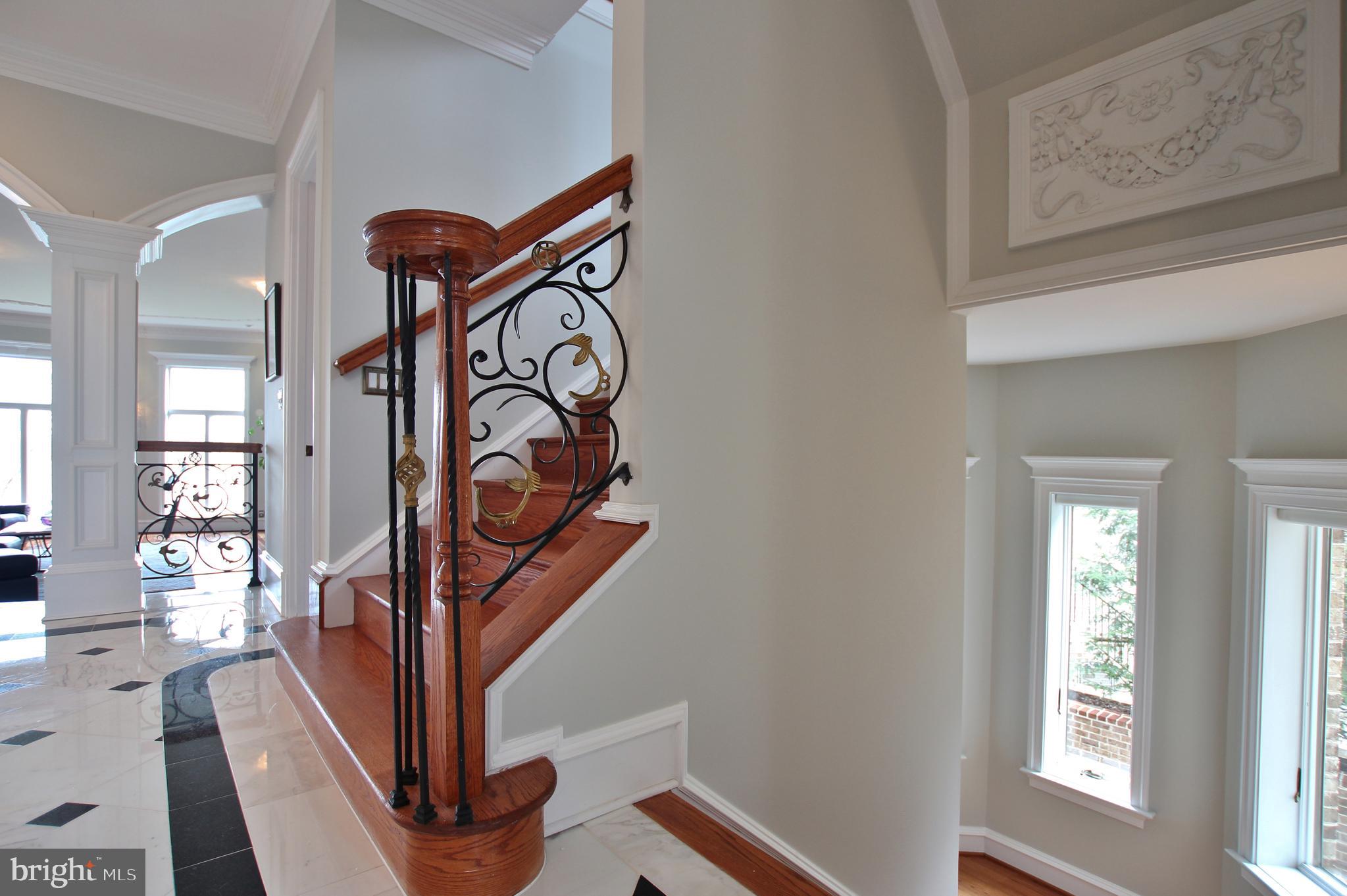 RIVERWOOD - Residential