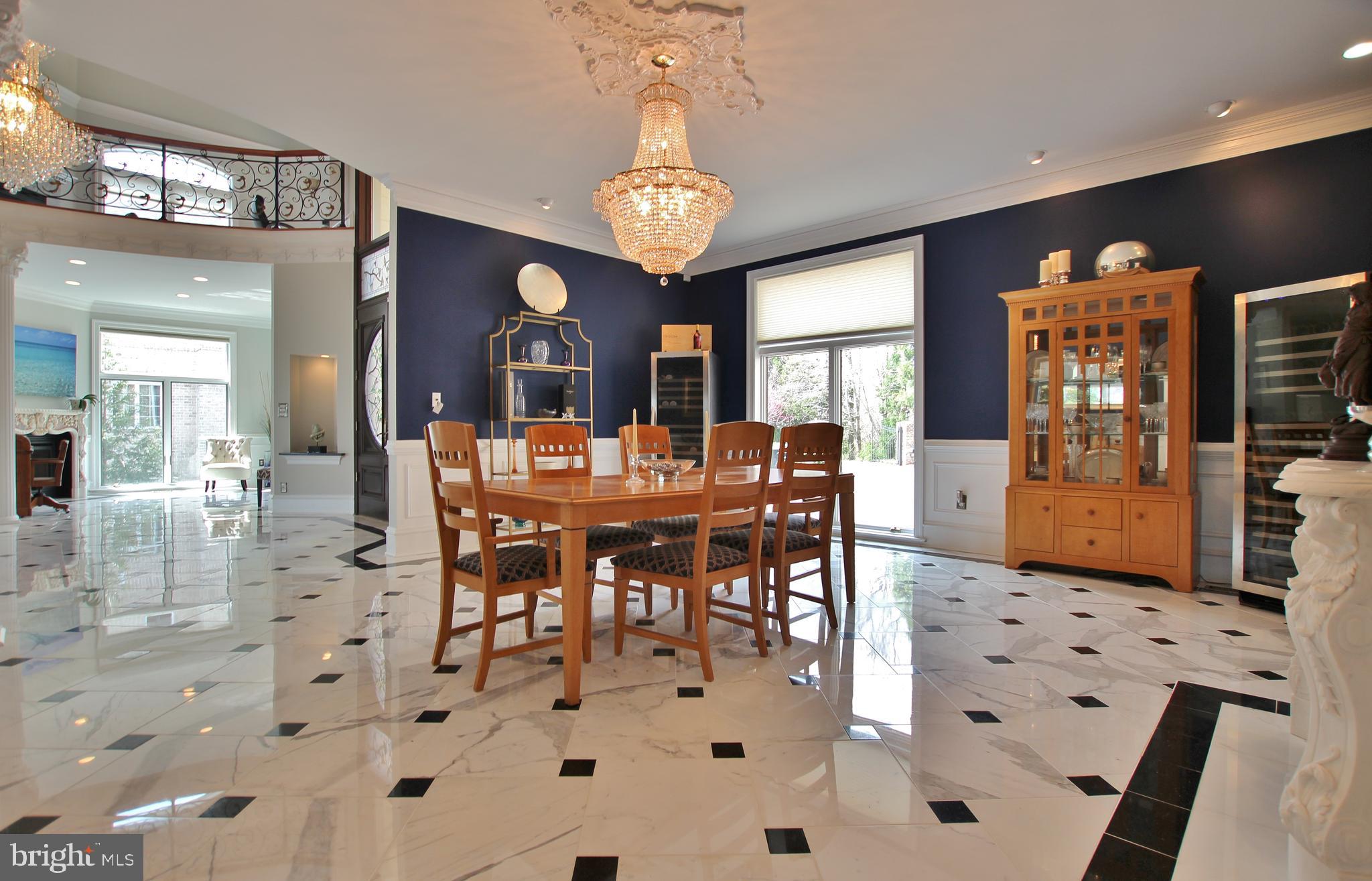 RIVERWOOD - Residential