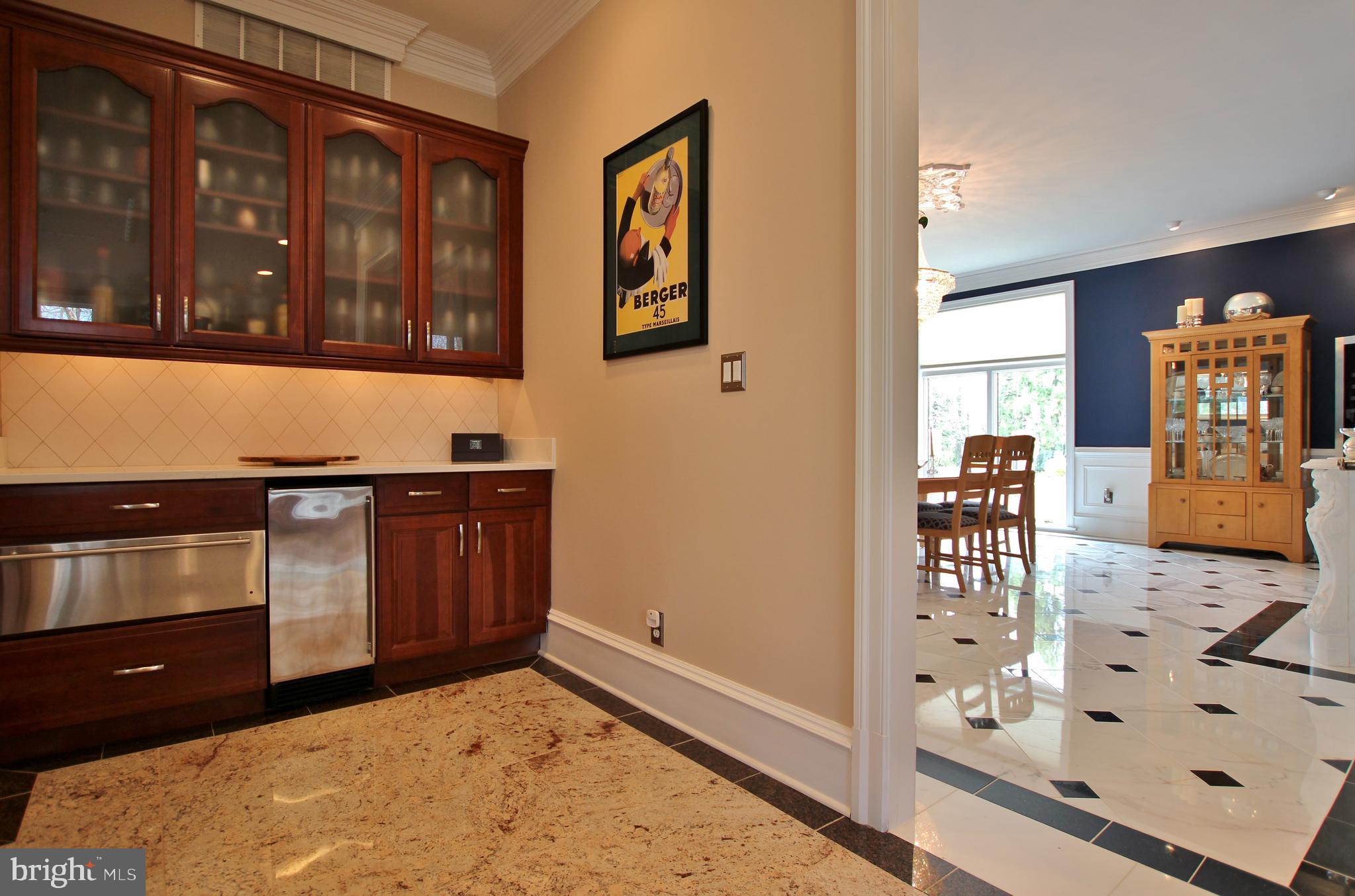 RIVERWOOD - Residential