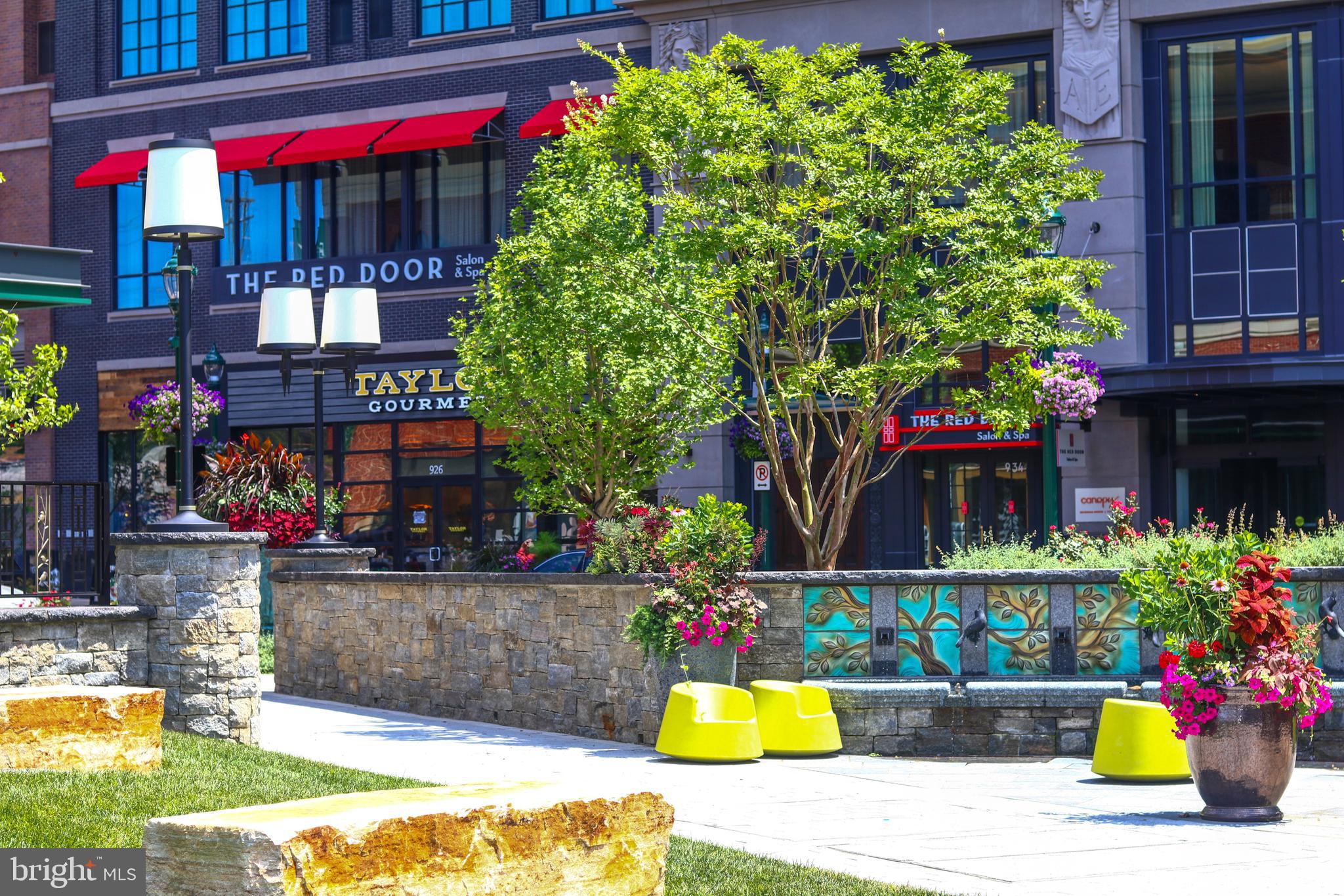 SYMPHONY PARK - Residential