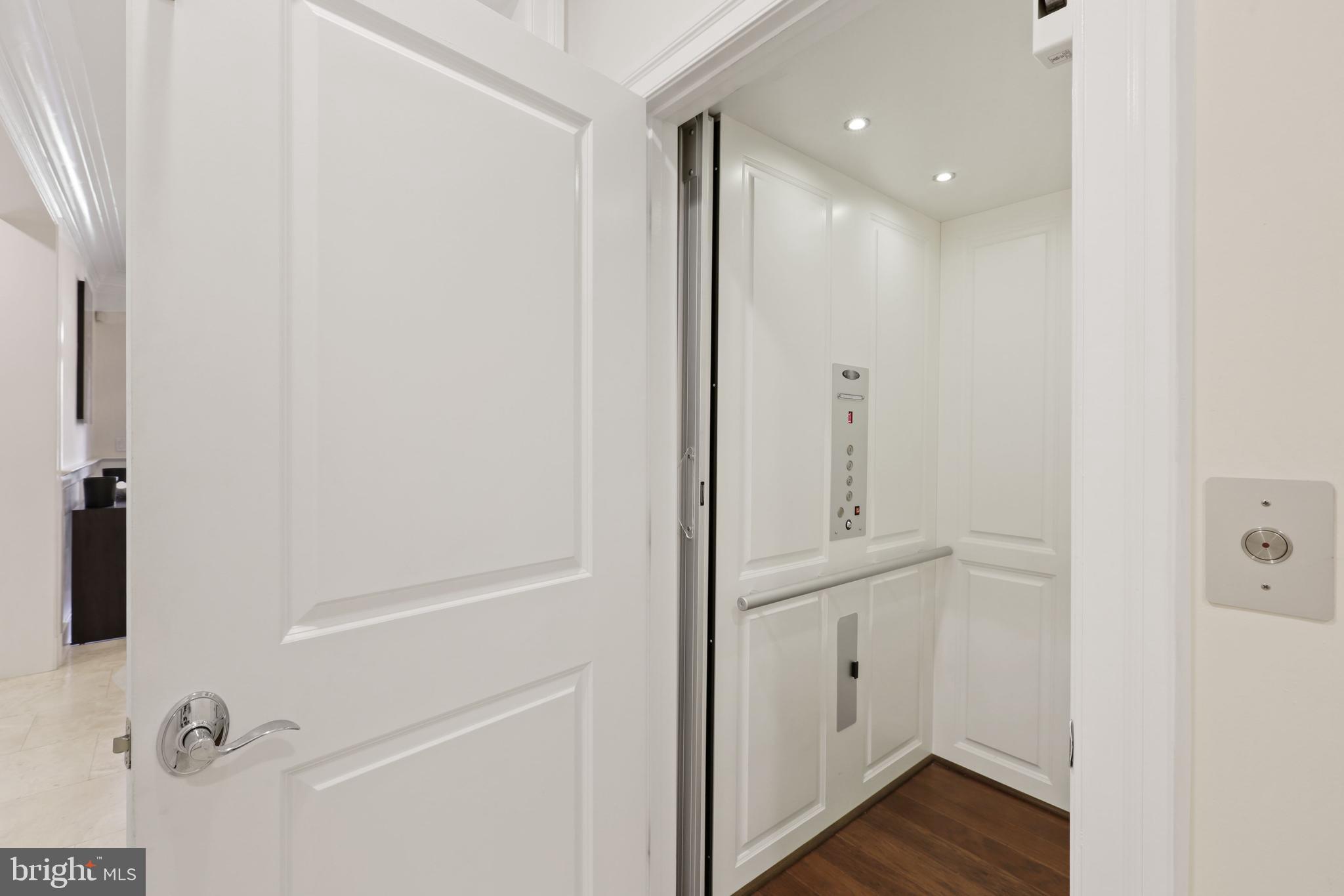 SYMPHONY PARK - Residential