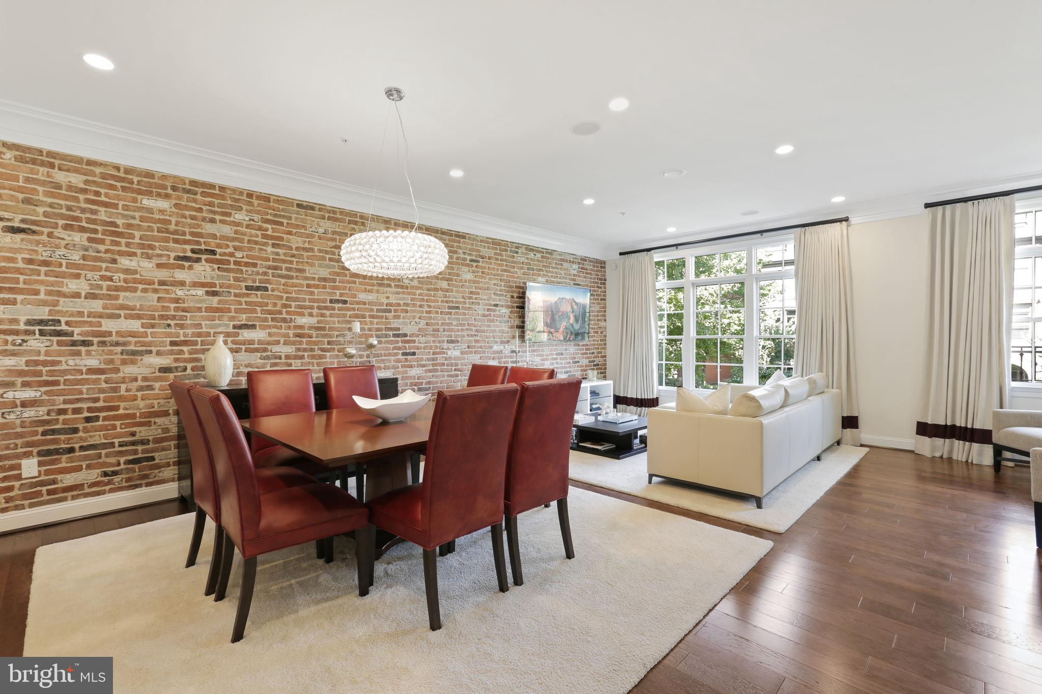 SYMPHONY PARK - Residential