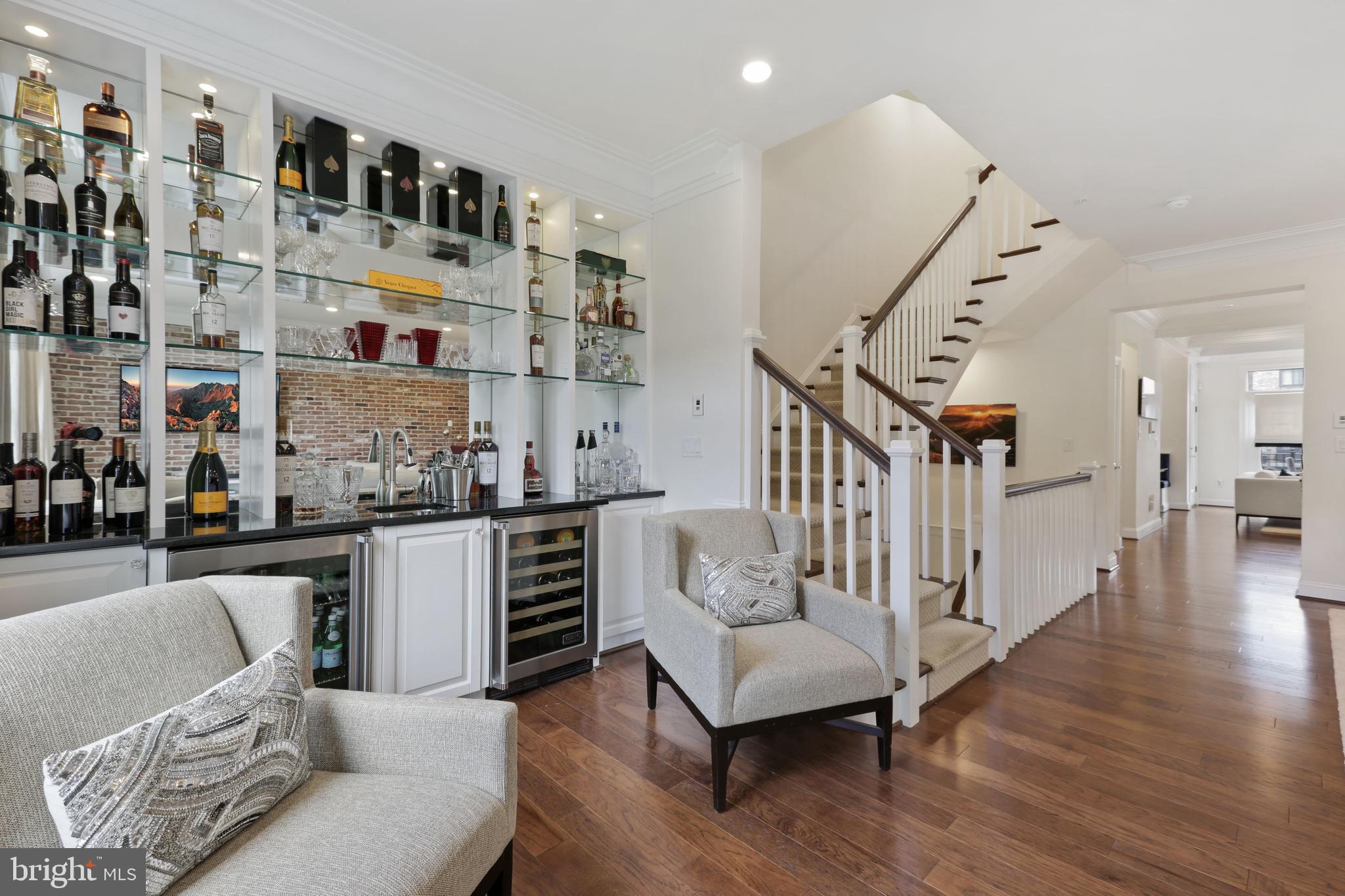 SYMPHONY PARK - Residential