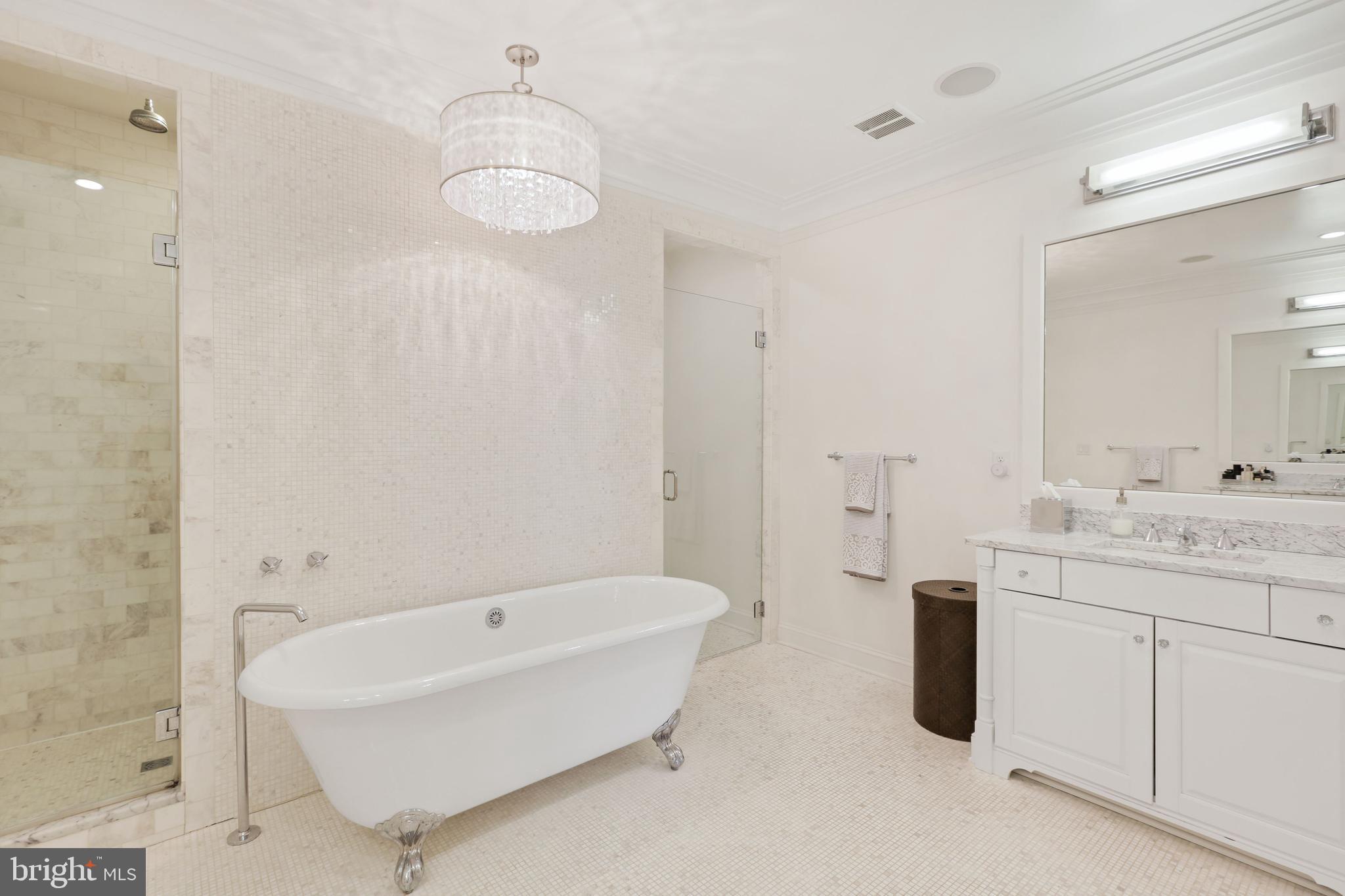 SYMPHONY PARK - Residential